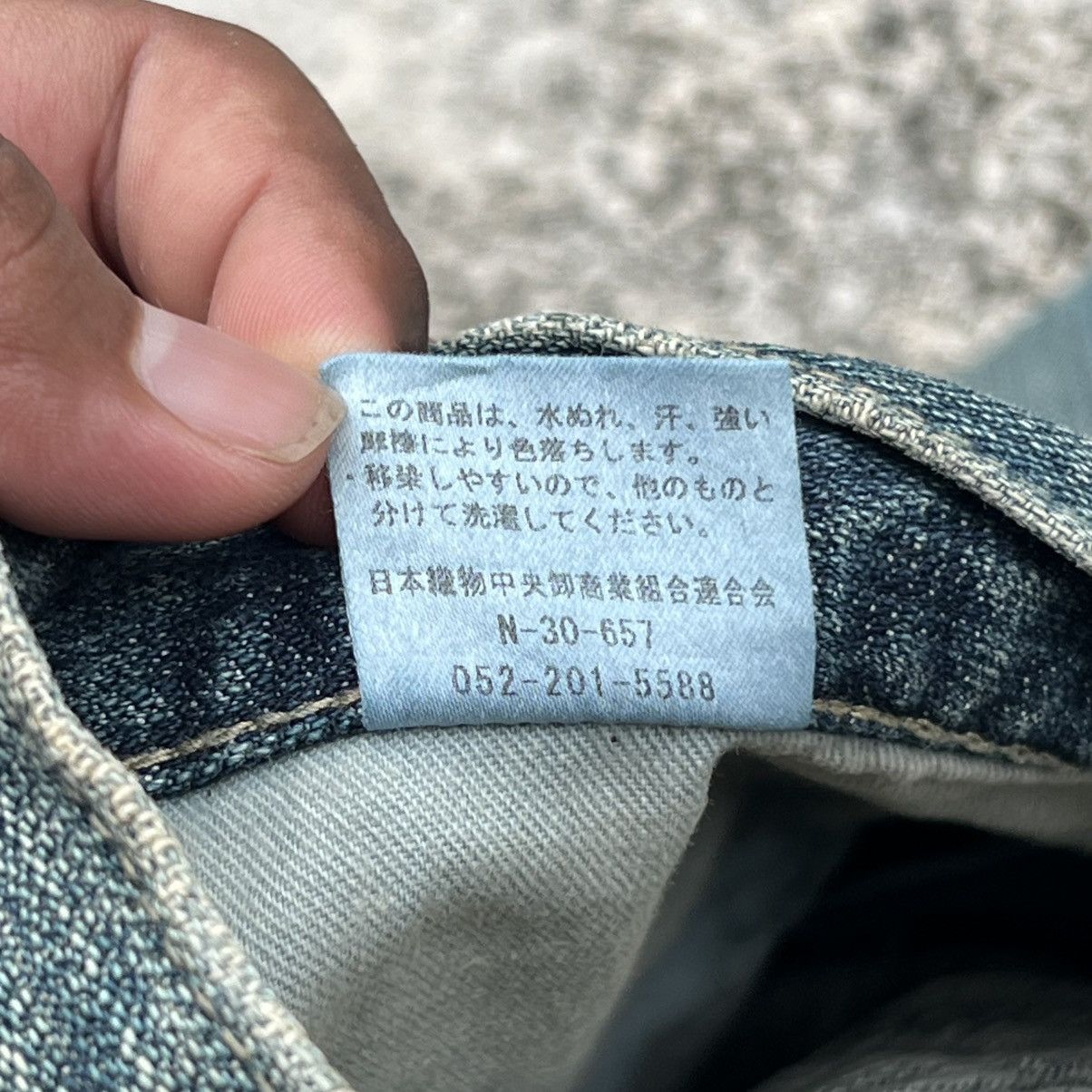 Japanese Brand “RARE” VINTAGE FADED BLUE JEANS WITH RARE ANGLED POCKETS Size US 33 - 23 Thumbnail