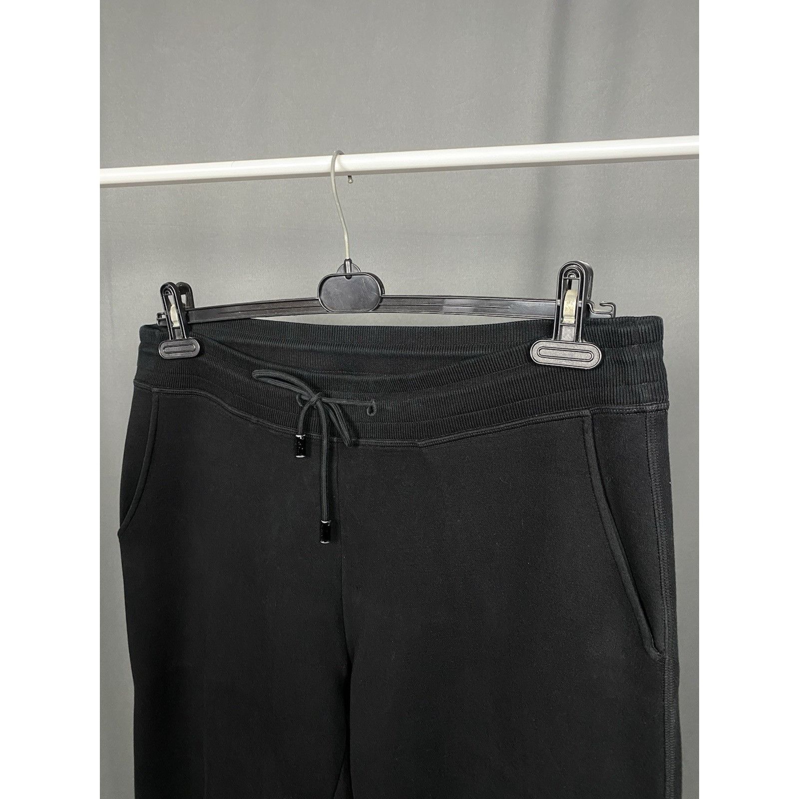Louis Vuitton Louis Vuitton Auth Men's Black Drawstring Sweat Pants Size X Size US 36 / EU 52 - 5 Thumbnail