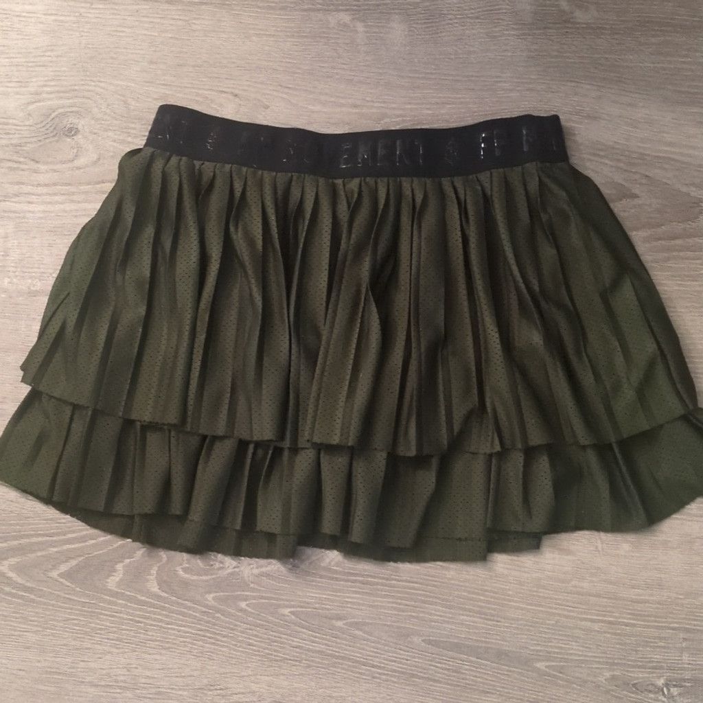 Free People Free people army green skirt size large Size 28" / US 6 / IT 42 - 6 Thumbnail