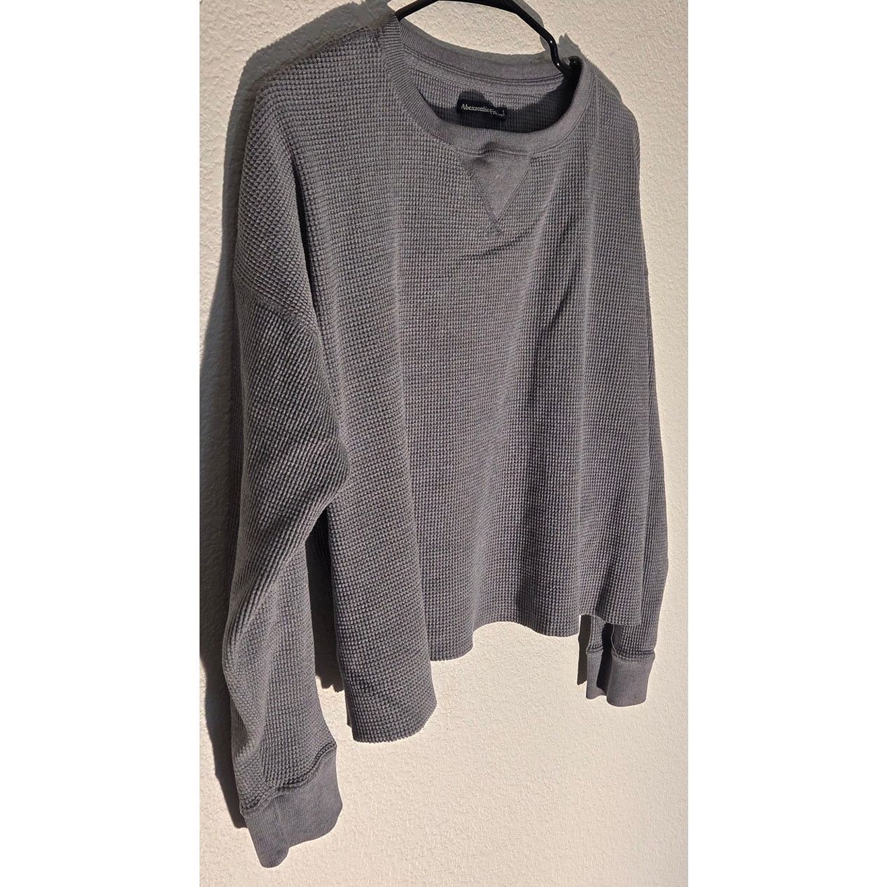 Abercrombie & Fitch Abercrombie & Fitch Grey Thermal Crop Top - Women's L Size L / US 10 / IT 46 - 2 Thumbnail