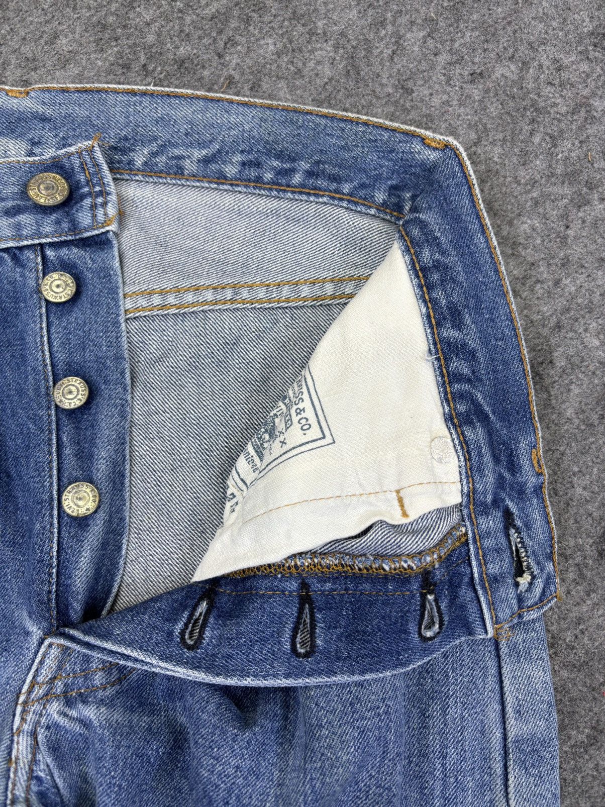 Levi's Vintage 90s Levis Big E 501 Selvedge Denim F928 Size US 27 - 6 Thumbnail
