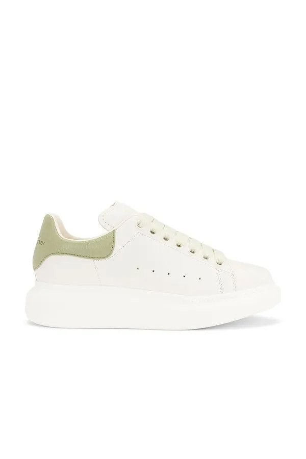 o1w1db10925 Oversized Sneaker in Off White/Green