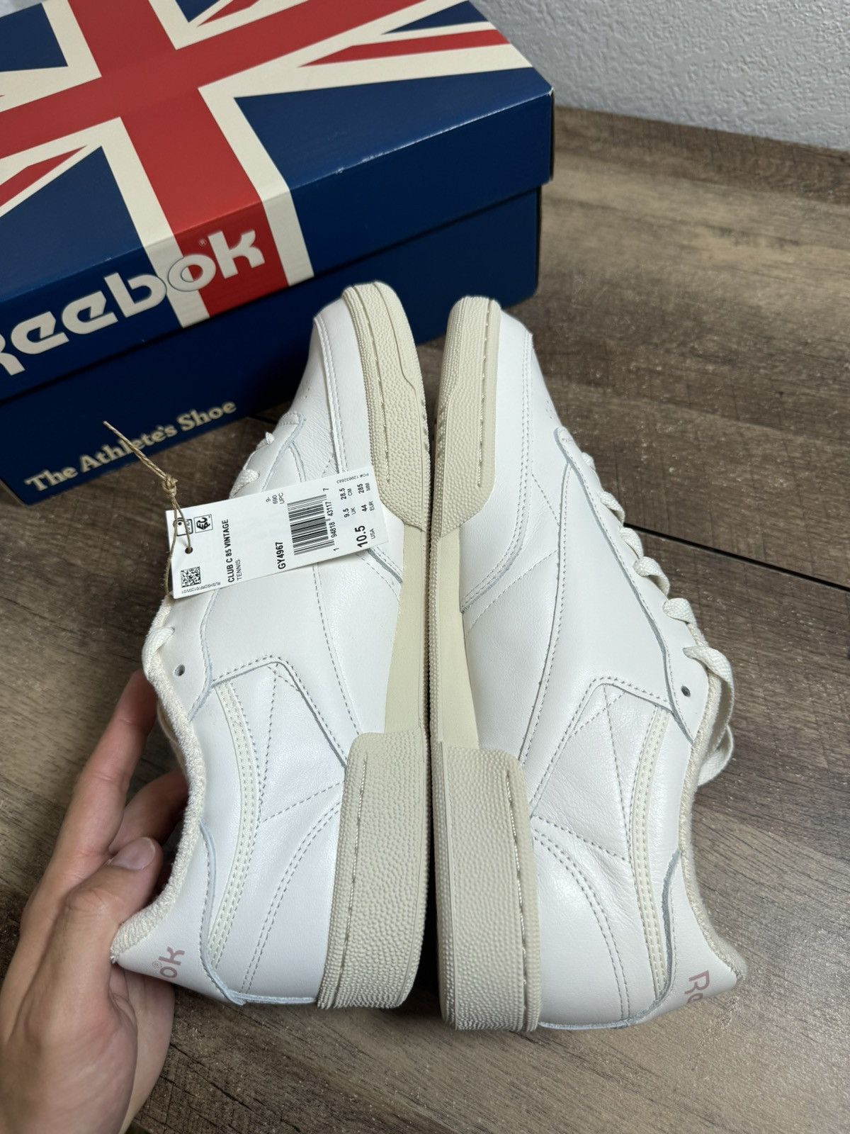 Reebok REEBOK CLUB C 85 'CHALK PAPERWHITE' Size 10.5 GY4967 NEW Size US 10.5 / EU 43-44 - 5 Thumbnail