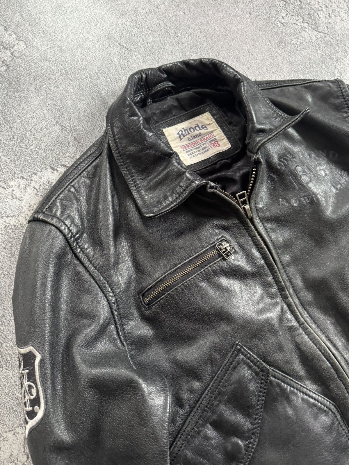 Genuine Leather Rhode Island S/size leather aviator bomber zip jacket pilot Size US S / EU 44-46 / 1 - 2 Thumbnail