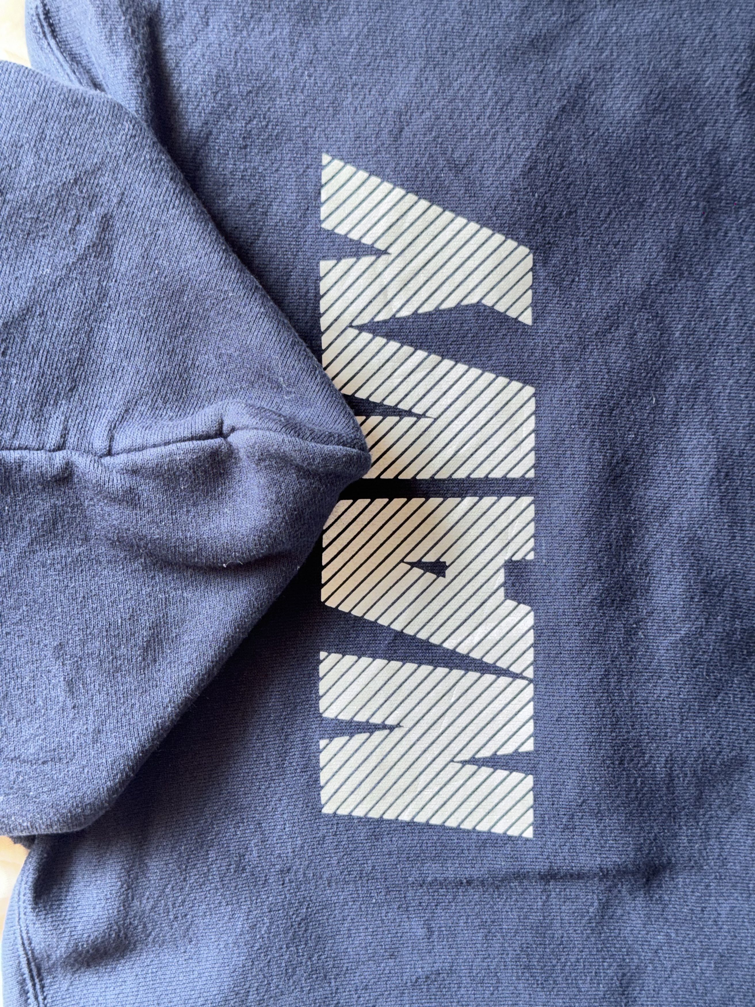 Vintage Hoodie US Navy Loofe small logo vintage Size US S / EU 44-46 / 1 - 7 Thumbnail