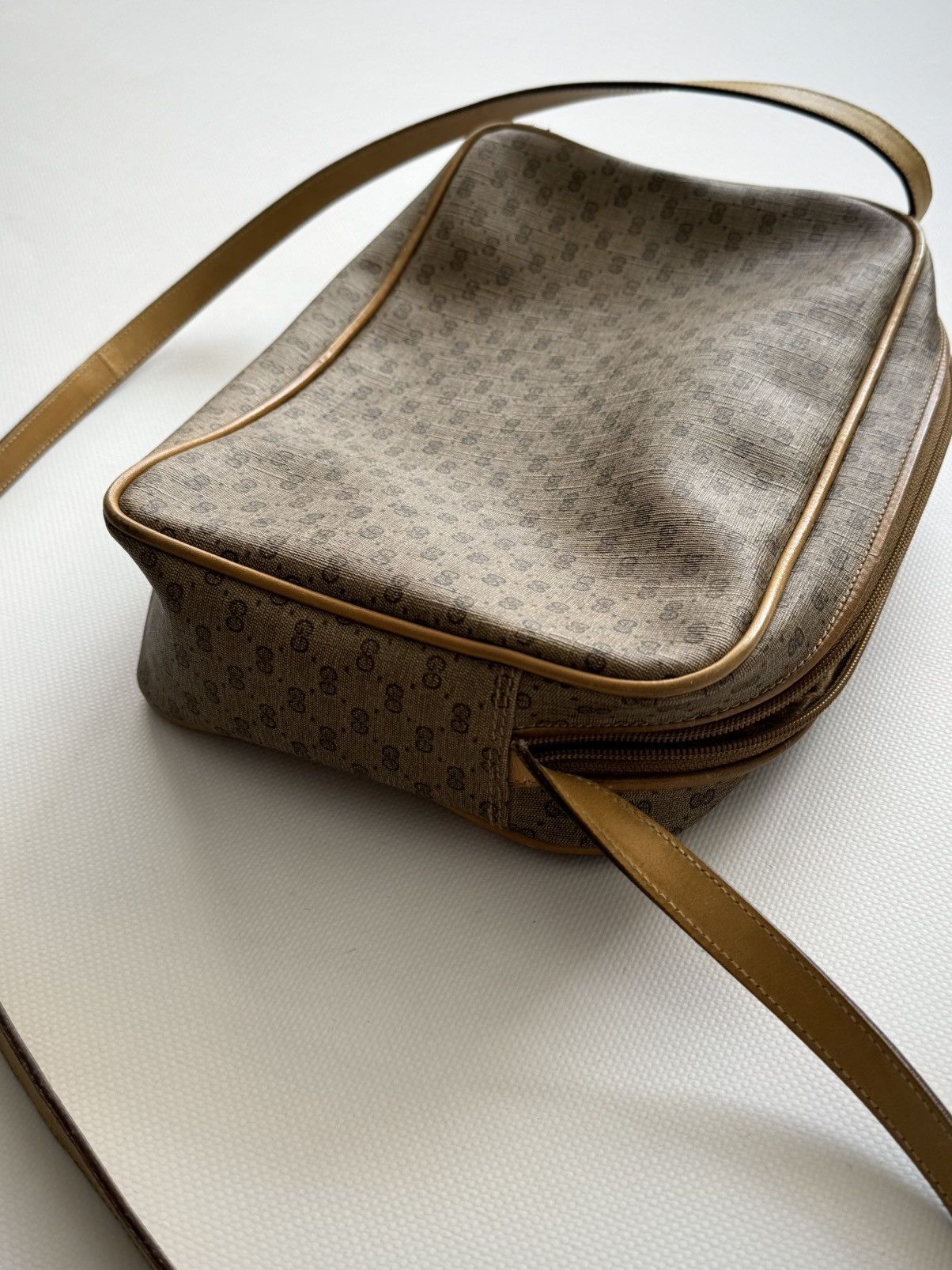 Gucci Vintage Gucci Micro GG Supreme PVC Shoulder Bag Size ONE SIZE - 5 Thumbnail