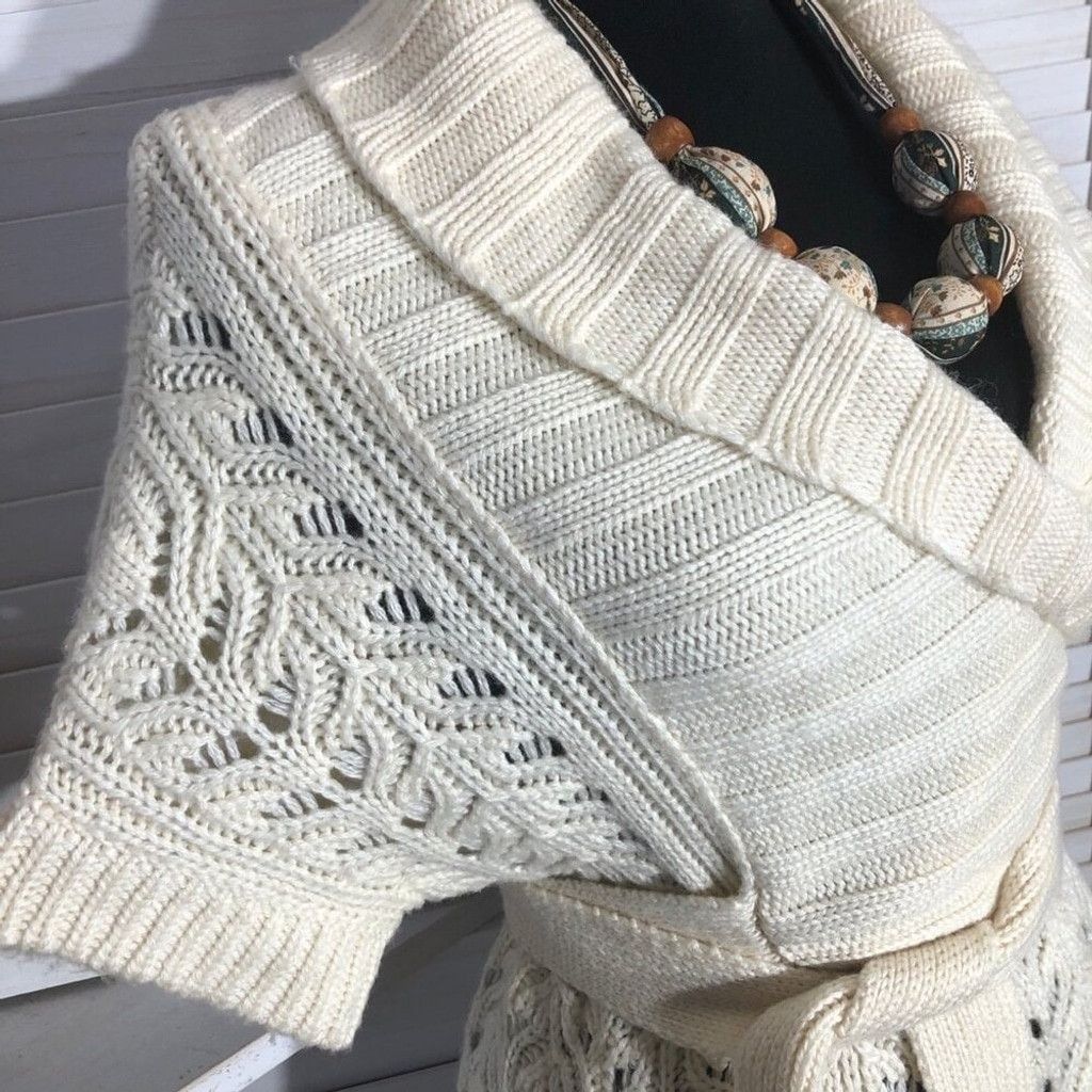 Victoria's Secret Moda Internacional Victoria's Secret Y2K Sweater Dress Cream Size S / US 4 / IT 40 - 6 Thumbnail