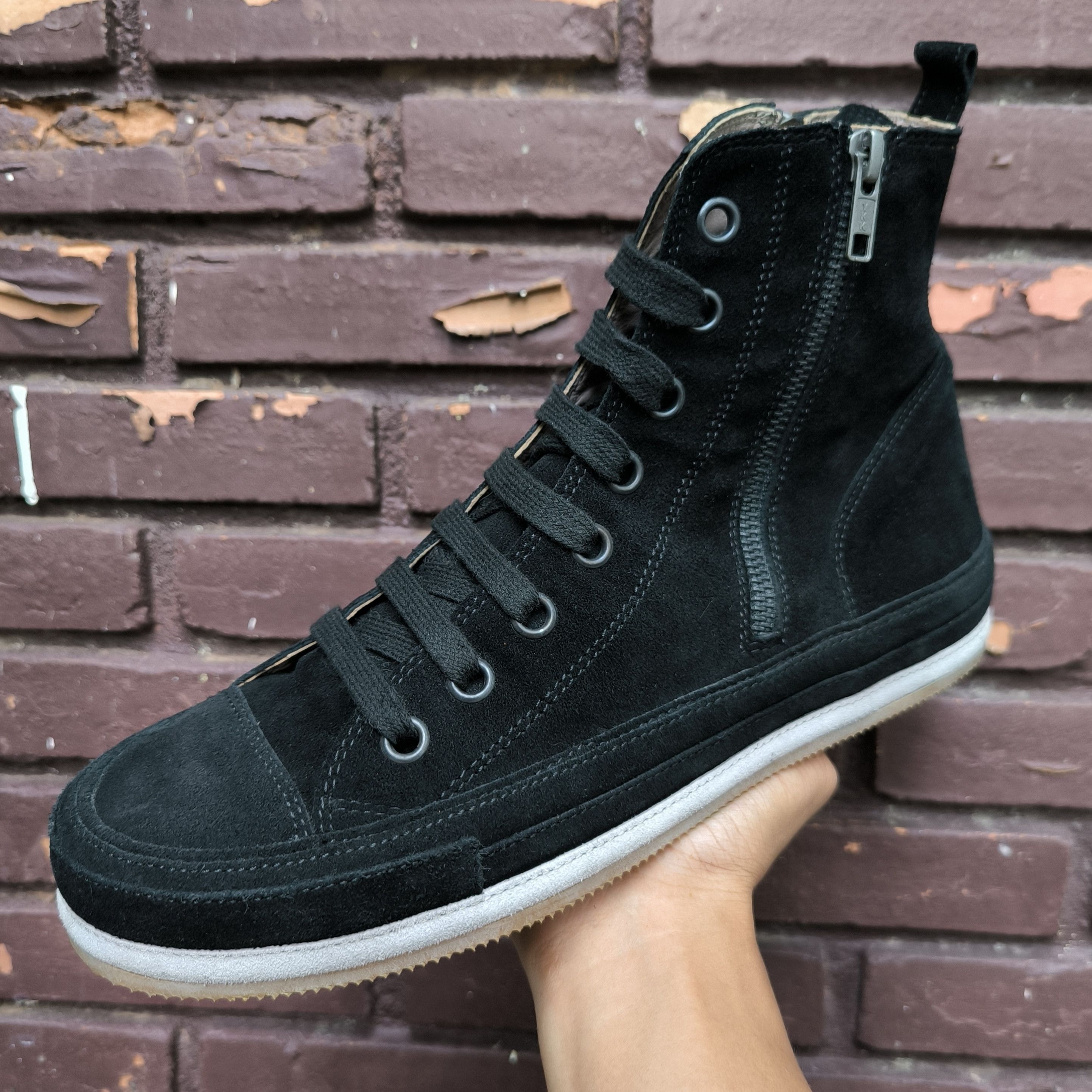 Ann Demeulemeester ANN DEMEULEMEESTER "SCAMOSCIATO GLICINE + NERO" Size US 7 / EU 40 - 1 Thumbnail