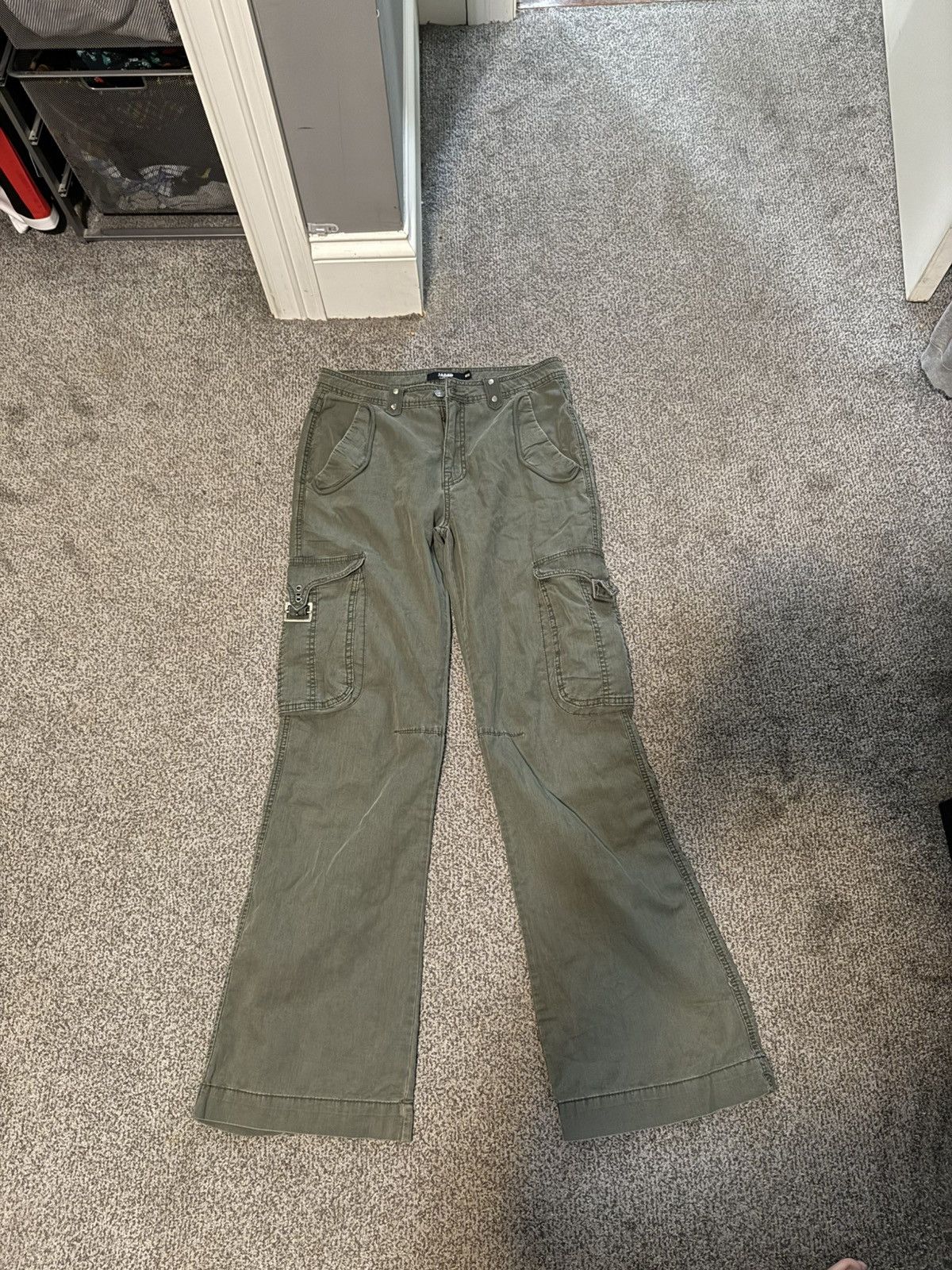 Jaded London Jaded London Khaki Straight Leg Cargo Trousers Size 30 Men’s Size US 30 / EU 46 - 1 Thumbnail