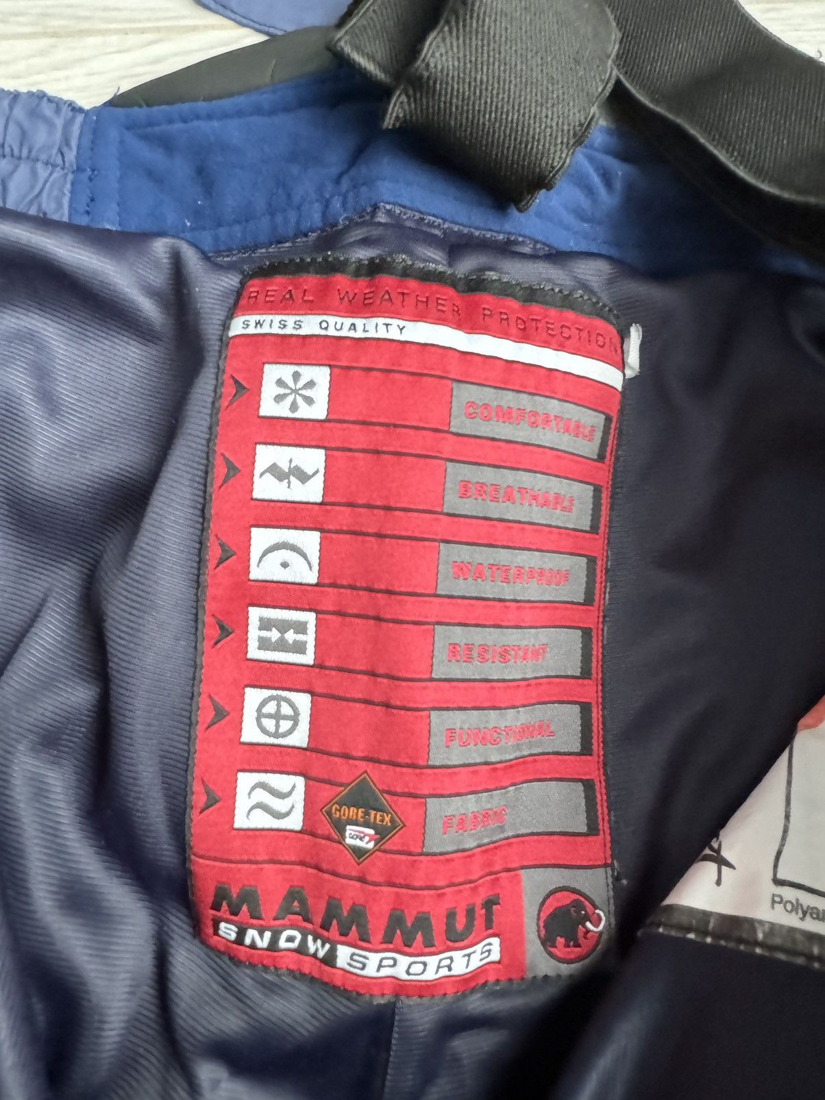 Mammut Vintage Jumpsuit Mammut Gore Tex ski pants recco system Size US 32 / EU 48 - 6 Thumbnail