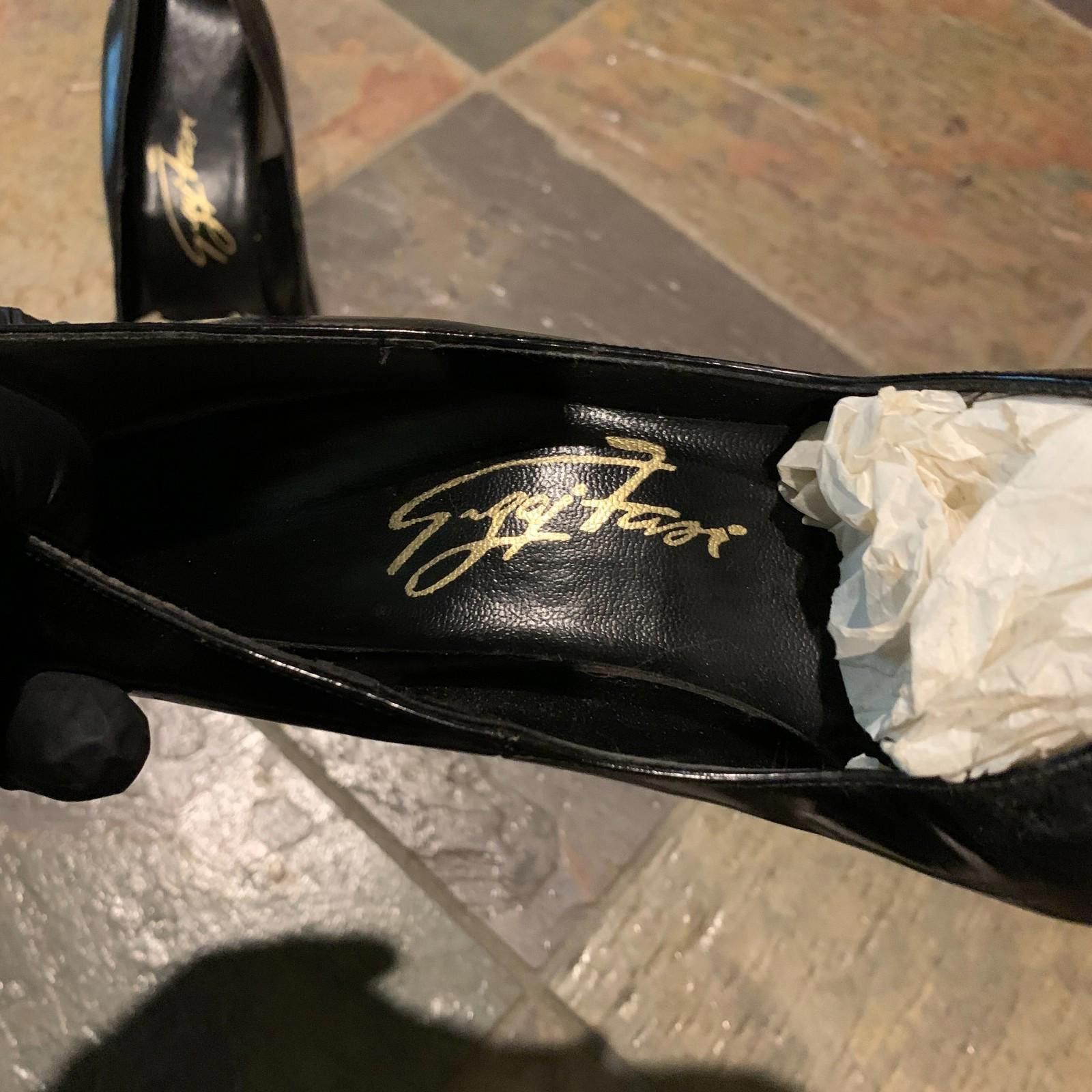 Designer Vintage Gigi Fasi Black Patent Leather Pump Heels Sz.8 (G104 Size US 8 / IT 38 - 5 Thumbnail