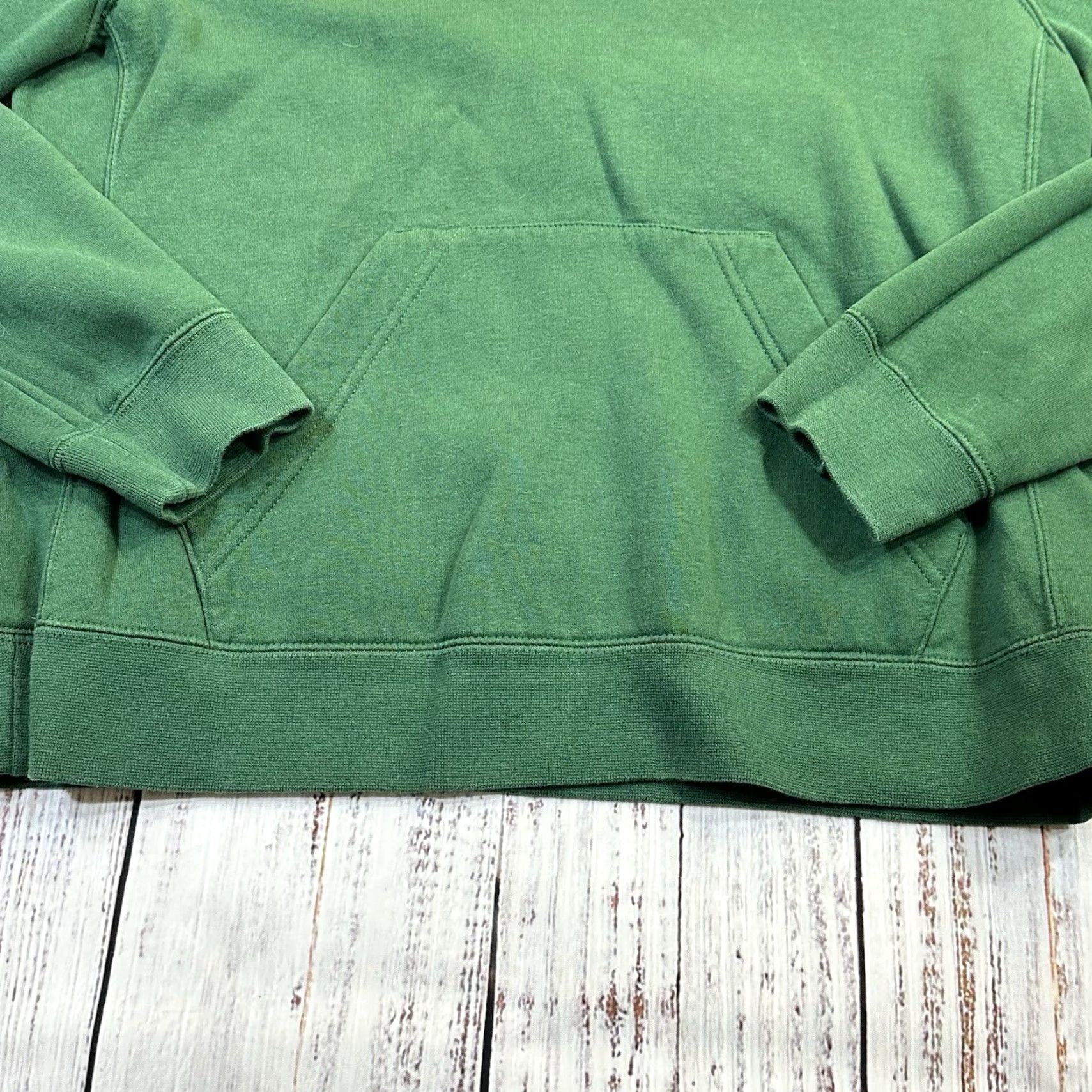 Nike Nike Hoodies Women Pullover Swoosh Embroidered Green Kelly Medium Size M / US 6-8 / IT 42-44 - 3 Thumbnail