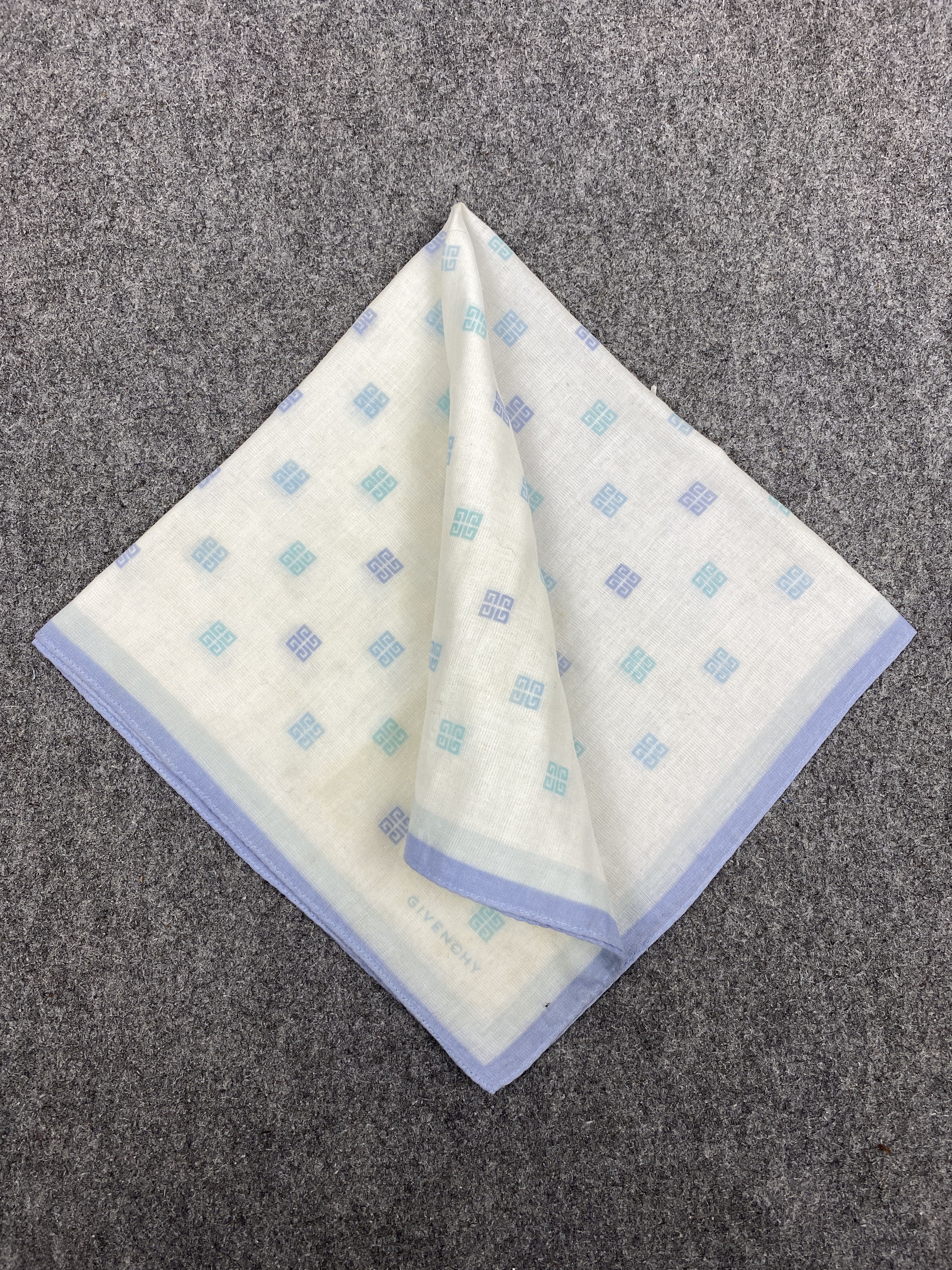 Givenchy Vintage Givenchy Handkerchief / Neckerchief KT0267 Size ONE SIZE - 3 Thumbnail