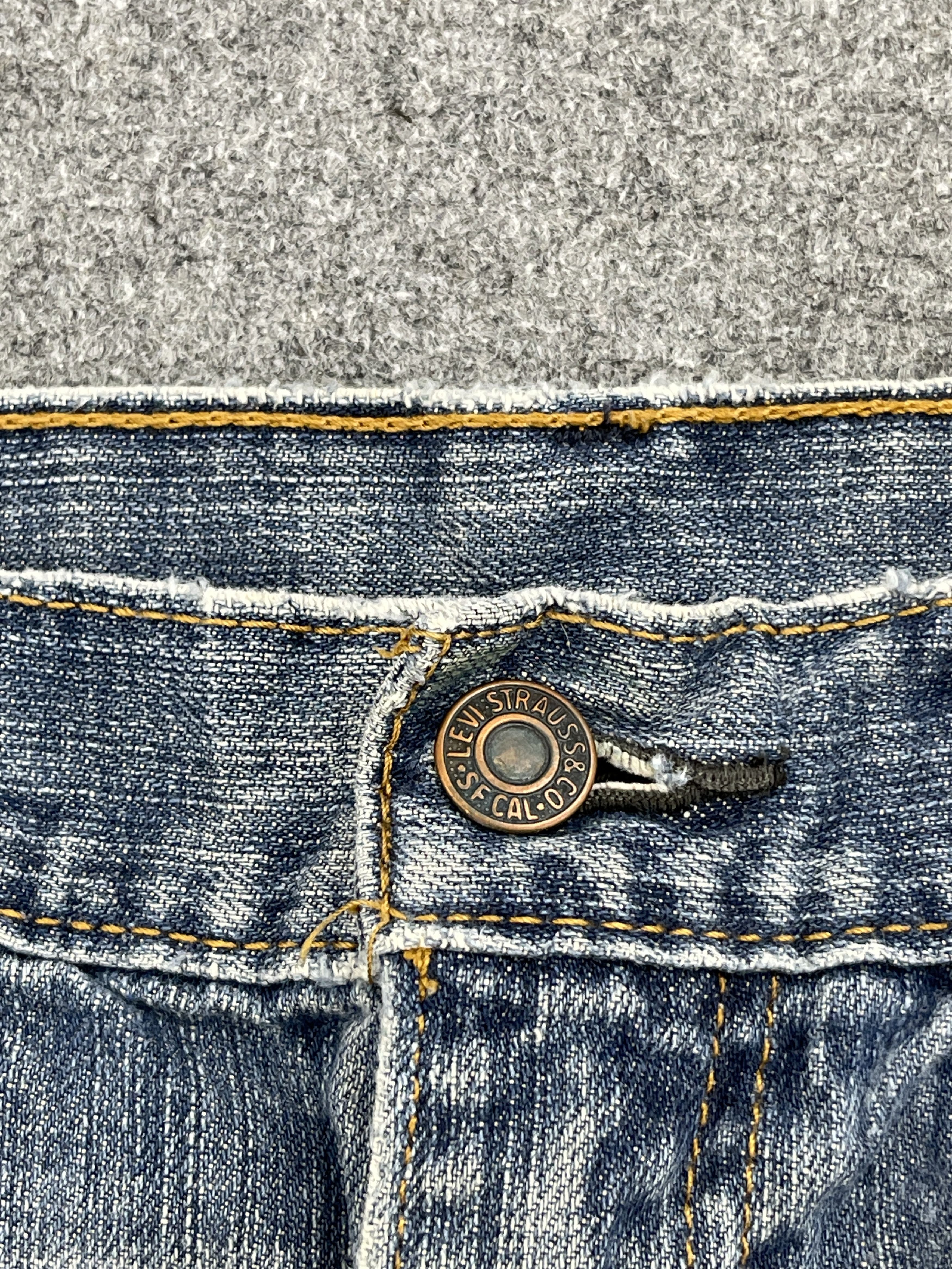 Levi's Vintage Levis 559 Blue Denim Jeans DP2580 Size US 32 / EU 48 - 9 Thumbnail