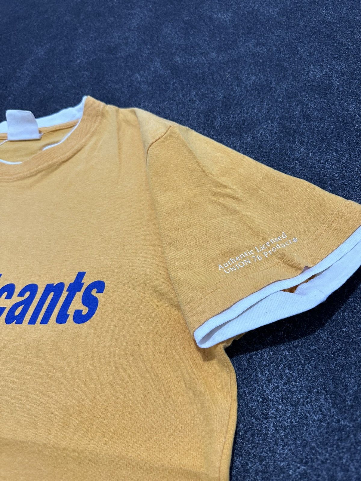 Vintage VINTAGE 76 Lubricants layer tee - Tiolene Motor Oil Graphic Size US M / EU 48-50 / 2 - 6 Thumbnail
