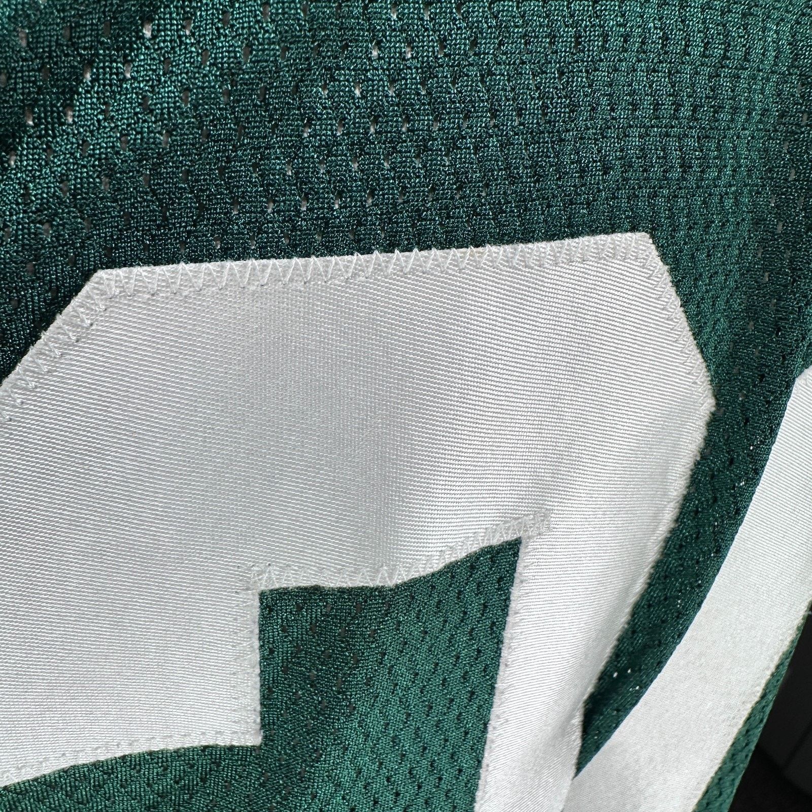Reebok Reebok NY Jets Thomas Jones Jersey Mens 50 Green Stitched Size US XL / EU 56 / 4 - 3 Thumbnail