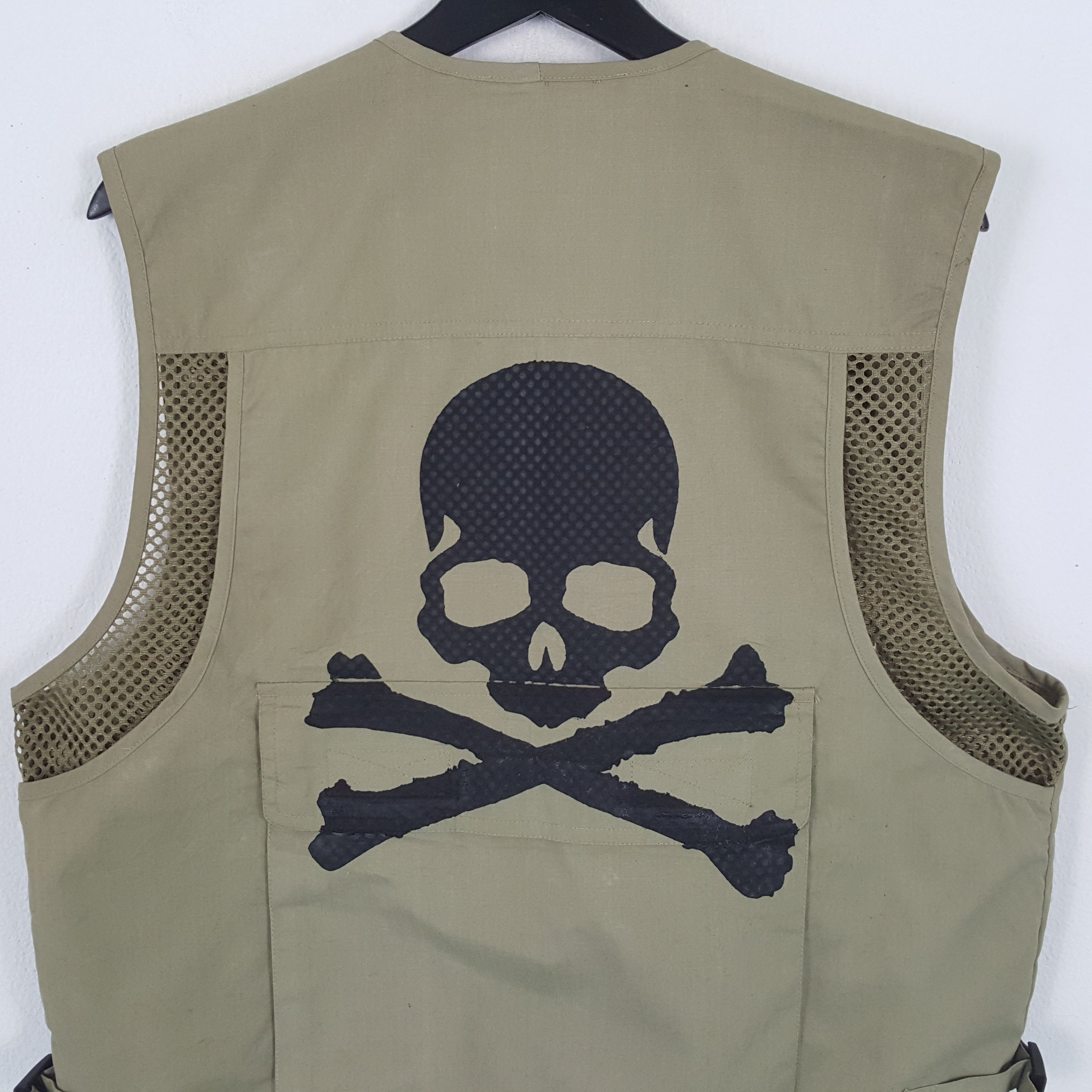 Uniqlo UNIQLO Vest Custom Skulls Design Style Size US M / EU 48-50 / 2 - 2 Thumbnail