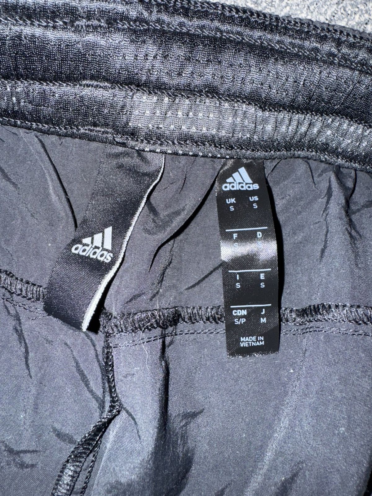 Adidas Adidas Parachute Jogger Size US 30 / EU 46 - 6 Thumbnail