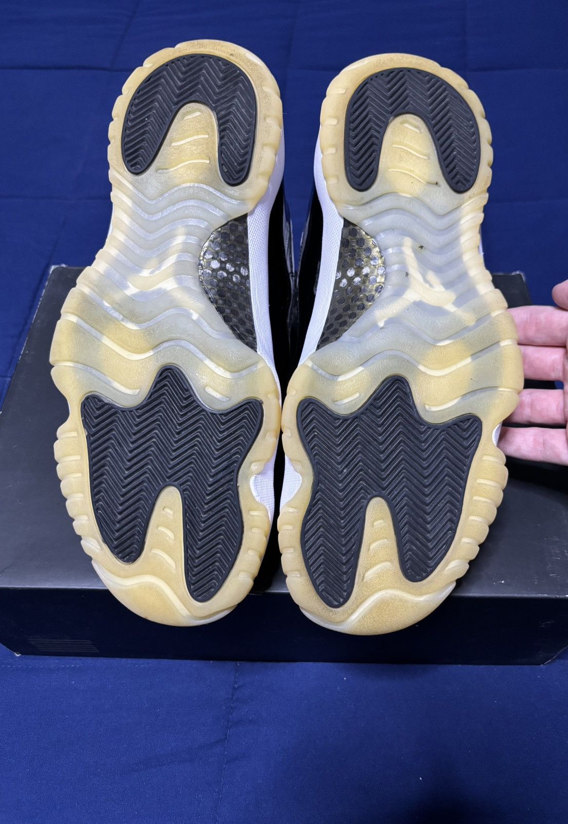 Jordan Brand Jordan 11 Retro High Gratitude/Defining Moments 2023 Size 10 Size US 10 / EU 43 - 5 Thumbnail