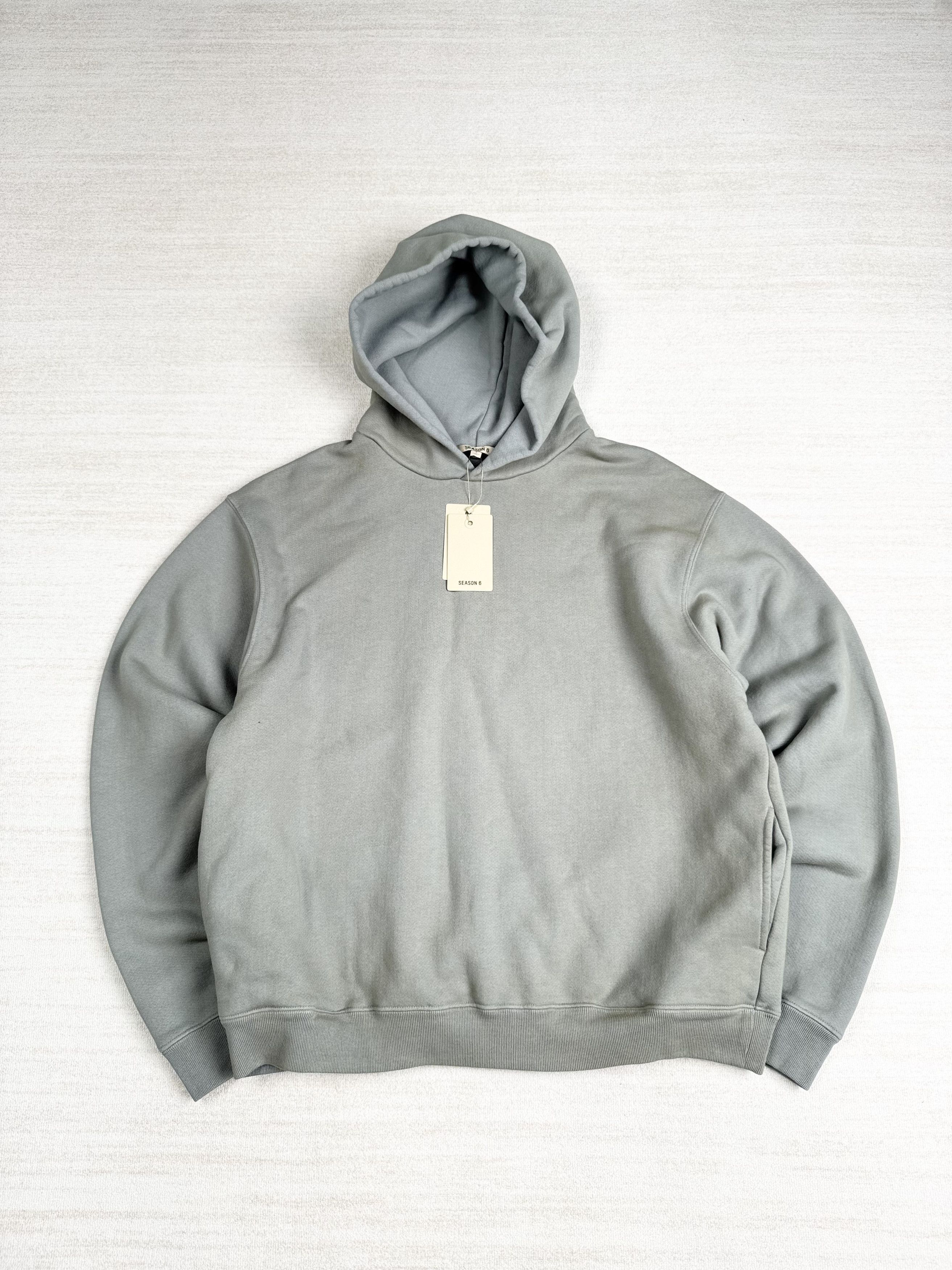 トップス YEEZY SEASON6 SAMPLE HOODIE GLACIER Yeezy Season 6 Classic Glacier Hoodie, $697 | farfetch.com