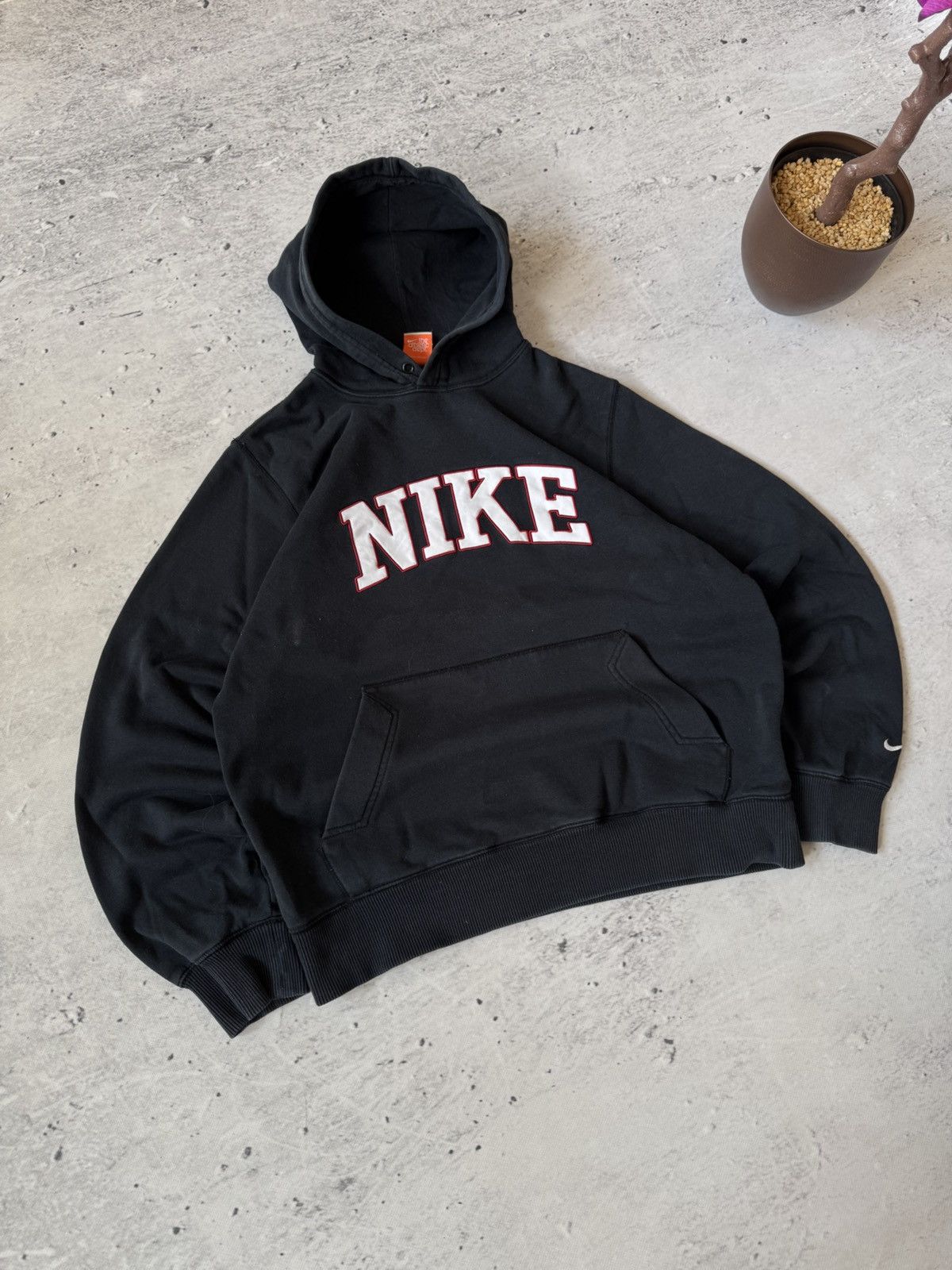Nike × Vintage NIKE VINTAGE 00s y2k OVERSIZE BAGGY HOODIE CENTER LOGO Size US S / EU 44-46 / 1 - 1 Thumbnail
