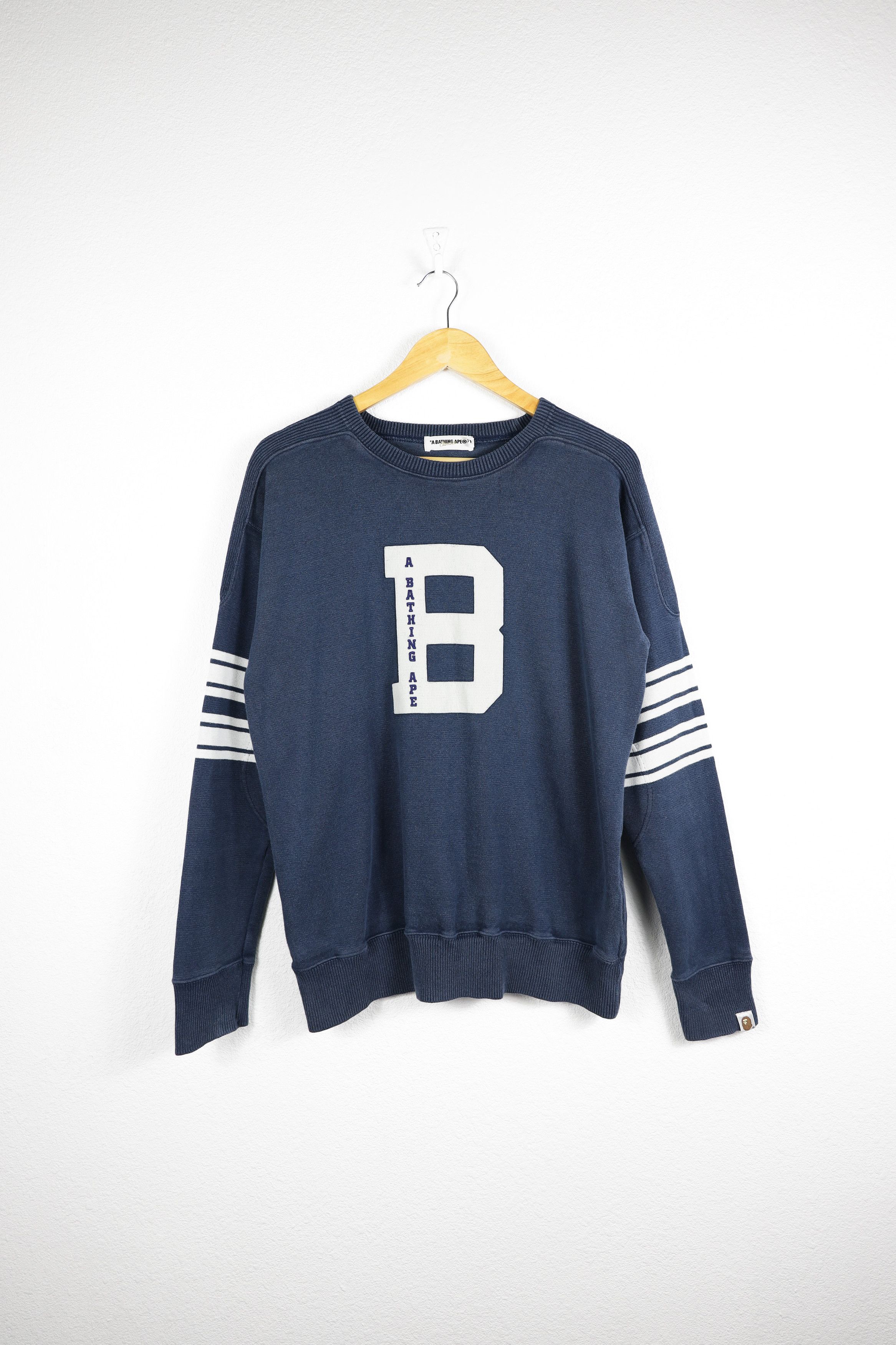 Bape Vintage Bape 93 Logo Embroidered Varsity Sweatshirt Large Size US L / EU 52-54 / 3 - 1 Thumbnail