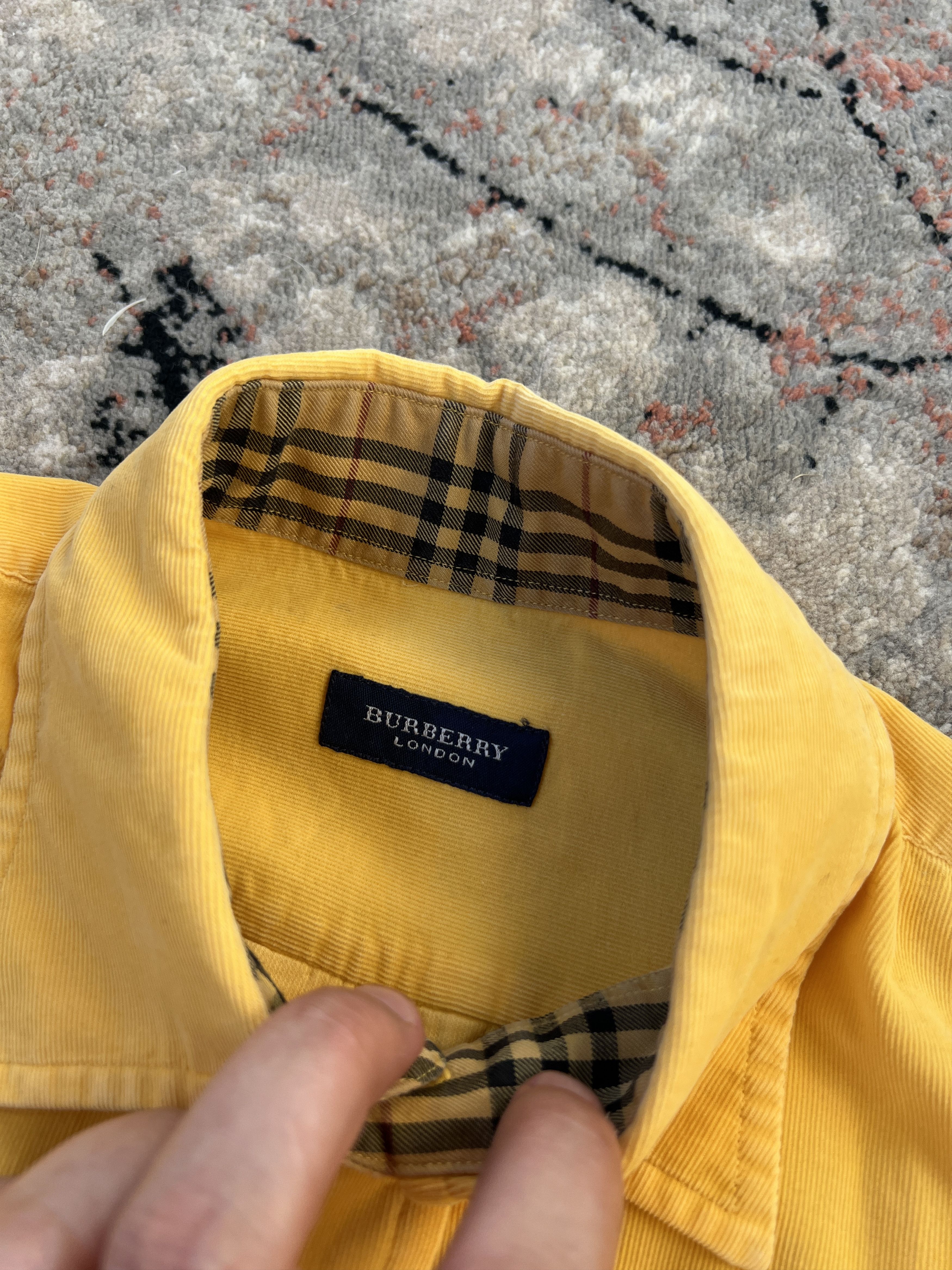 Burberry Burberry London Vintage Shirt Size US L / EU 52-54 / 3 - 2 Thumbnail