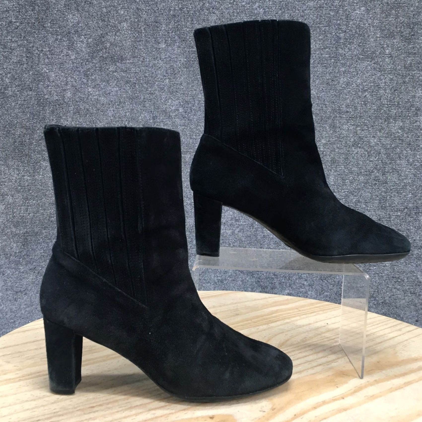 Vintage Aerosoles Fifth Ave Boots Womens Casual Ankle Bootie Black Suede Block Heels • US 6 / UK 3 / AU 4 / EU 36 # Womens Boots Size US 6 / IT 36 - 2 Thumbnail
