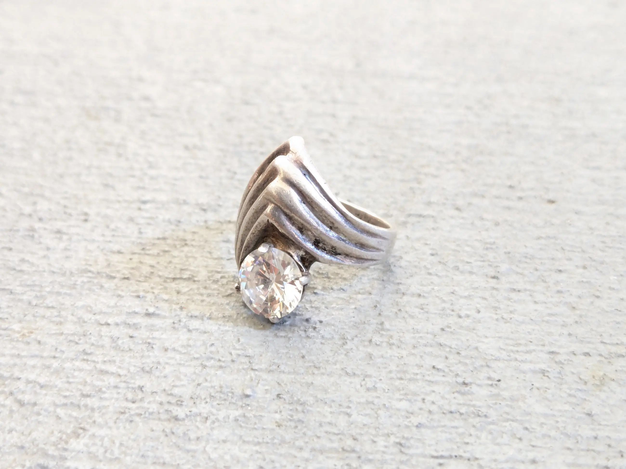 Jewelry × Vintage Sterling Silver Ring CZ Clear Round 7 Mexico Taxco Modern Size ONE SIZE - 1 Thumbnail