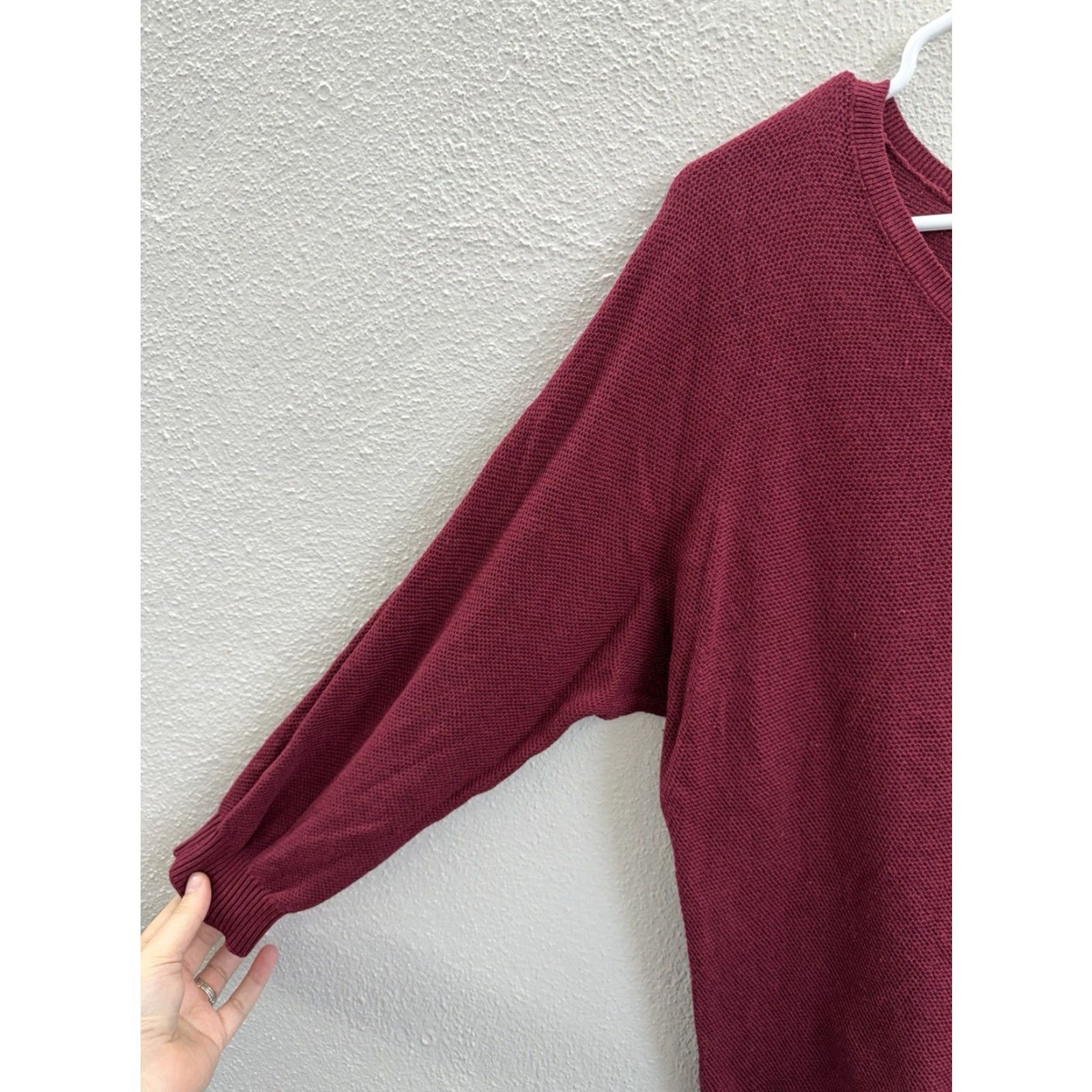 Express Express Womens Sweater Long Sleeve Zip Up Back V-Neck Red L Size L / US 10 / IT 46 - 2 Thumbnail
