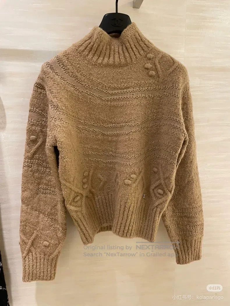 Chanel Chanel 23N ski sweater Size XS / US 0-2 / IT 36-38 - 1 Thumbnail