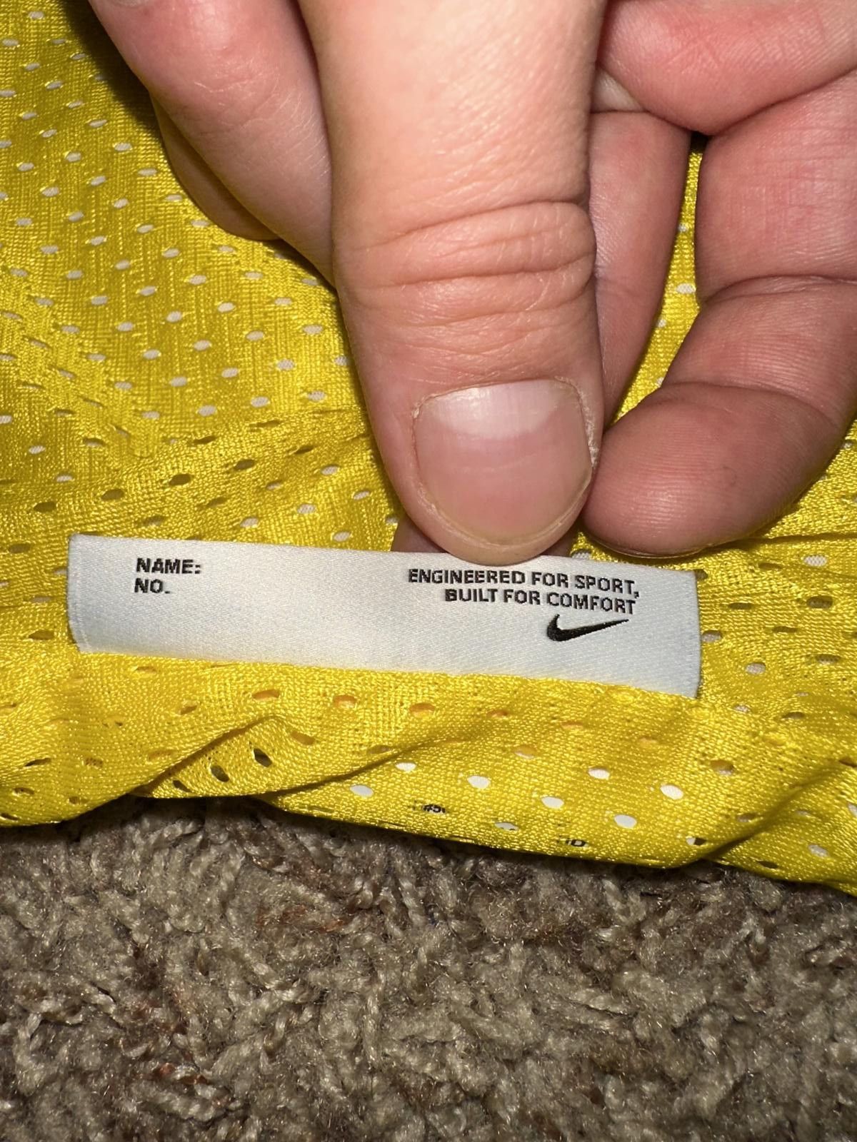 Nike Nike Men’s Standard Issue Reversible Basketball Jersey Top Size US M / EU 48-50 / 2 - 3 Thumbnail