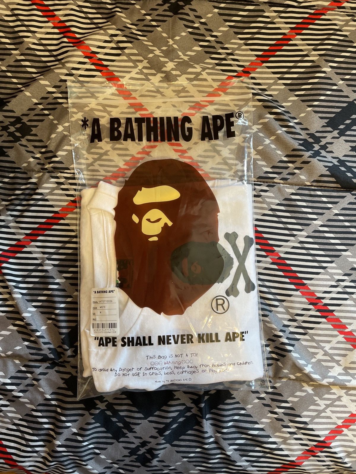 Bape A Bathing Ape T Shirt White Medium BAPE Size US M / EU 48-50 / 2 - 9 Thumbnail