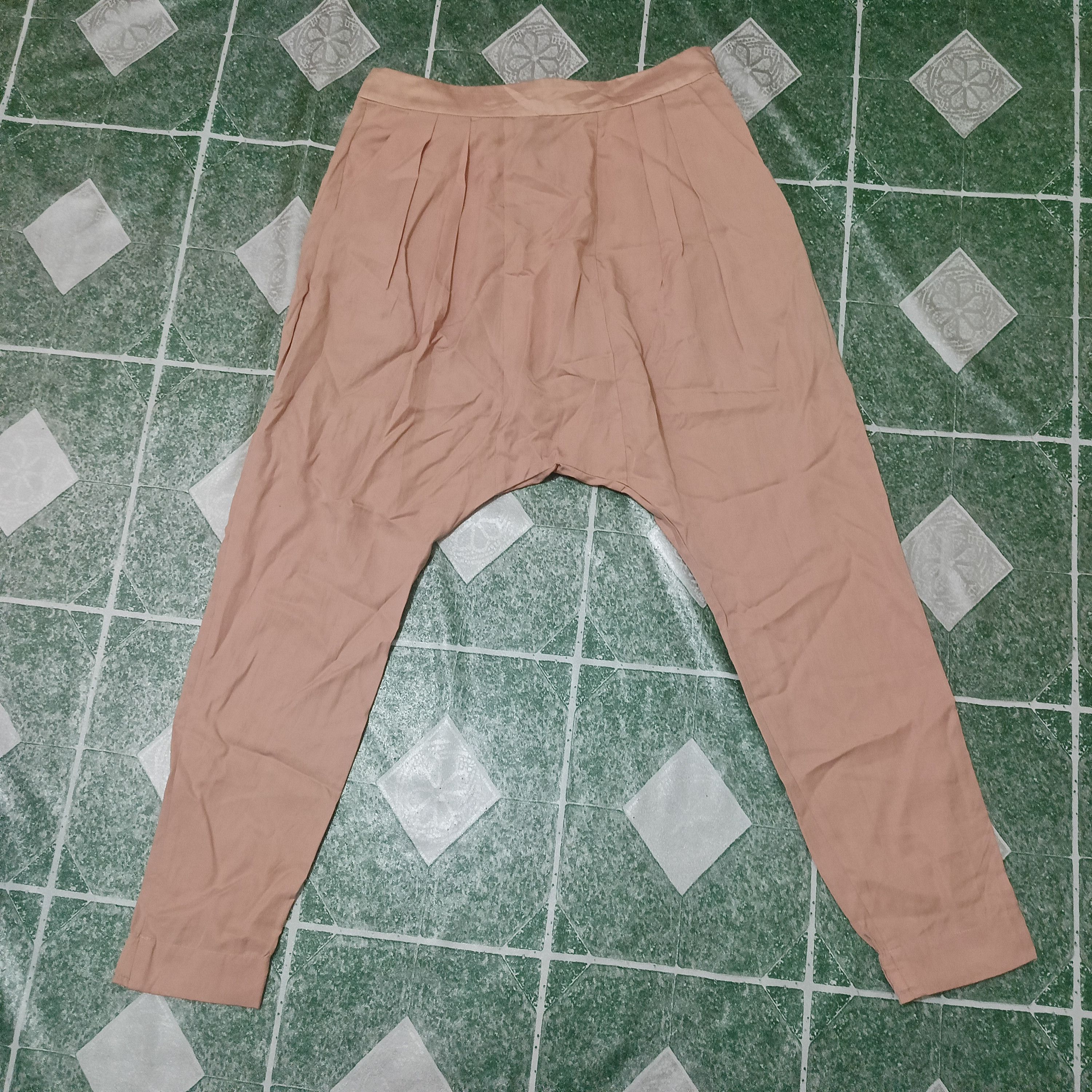 Designer × Japanese Brand × izzue Japanese Izzue tencel twill pants baggy Size US 30 / EU 46 - 1 Thumbnail