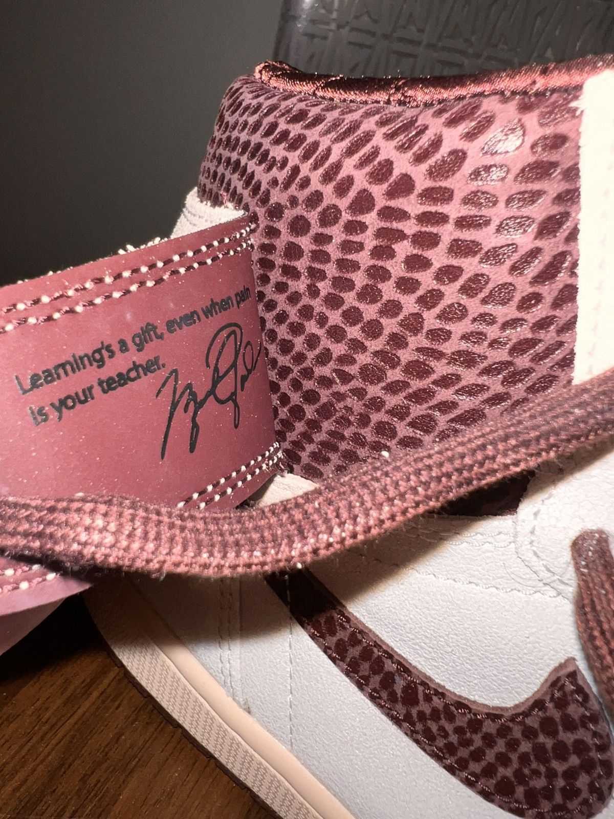 A Ma Maniere × Jordan Brand × Nike Air Jordan 1 Retro High SP Size US 10.5 / EU 43-44 - 20 Thumbnail