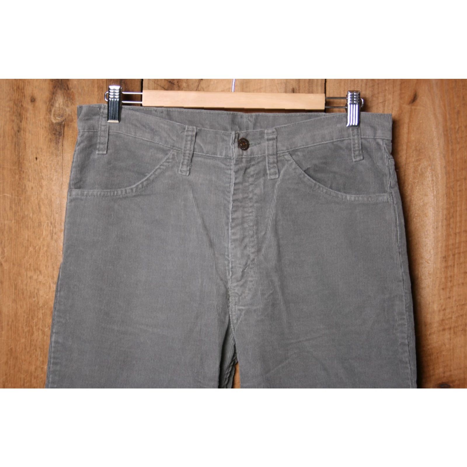 Levi's VINTAGE Levi's 519 Corduroy Pants Straight Mens 32x33 Gray Made in USA, 75% Cotton 25% Polyester, Flat Front, Zip Closure Size US 32 / EU 48 - 2 Thumbnail
