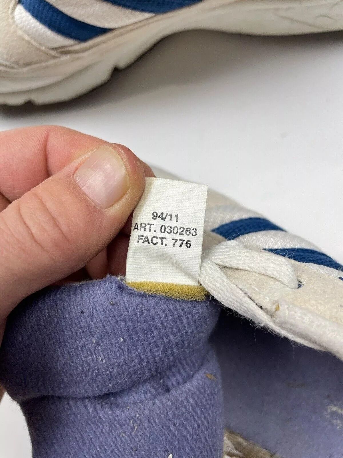Adidas VINTAGE ADIDAS 1990s SHOES SNEAKERS 1994 Bloke Size US 7.5 / EU 40-41 - 11 Thumbnail