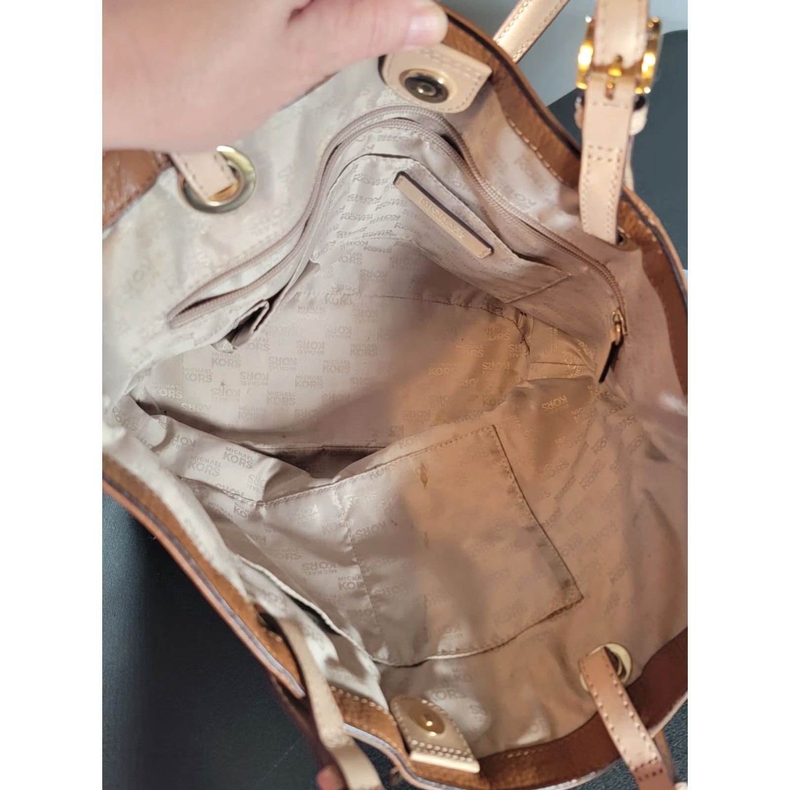 Michael Kors Michael Kors Jet Set Large Brown Pebble Leather Tote Purse Women Size ONE SIZE - 8 Thumbnail