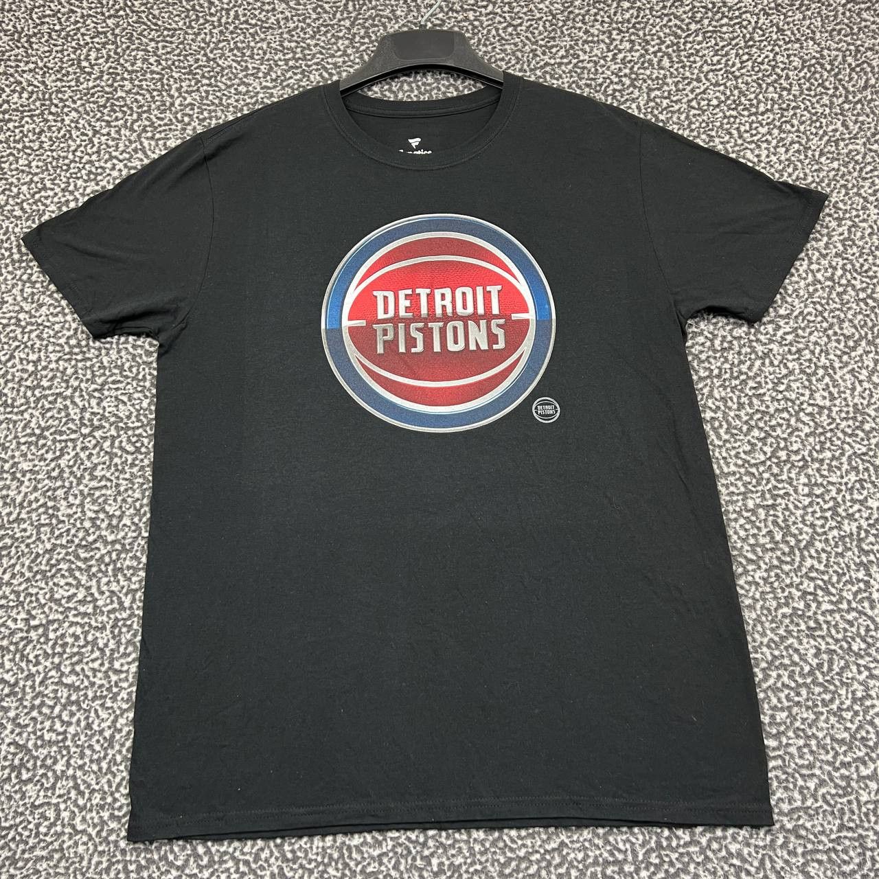 Other Detroit Pistons Shirt Men Large Fanatics Short Sleeve New L Size US L / EU 52-54 / 3 - 1 Thumbnail