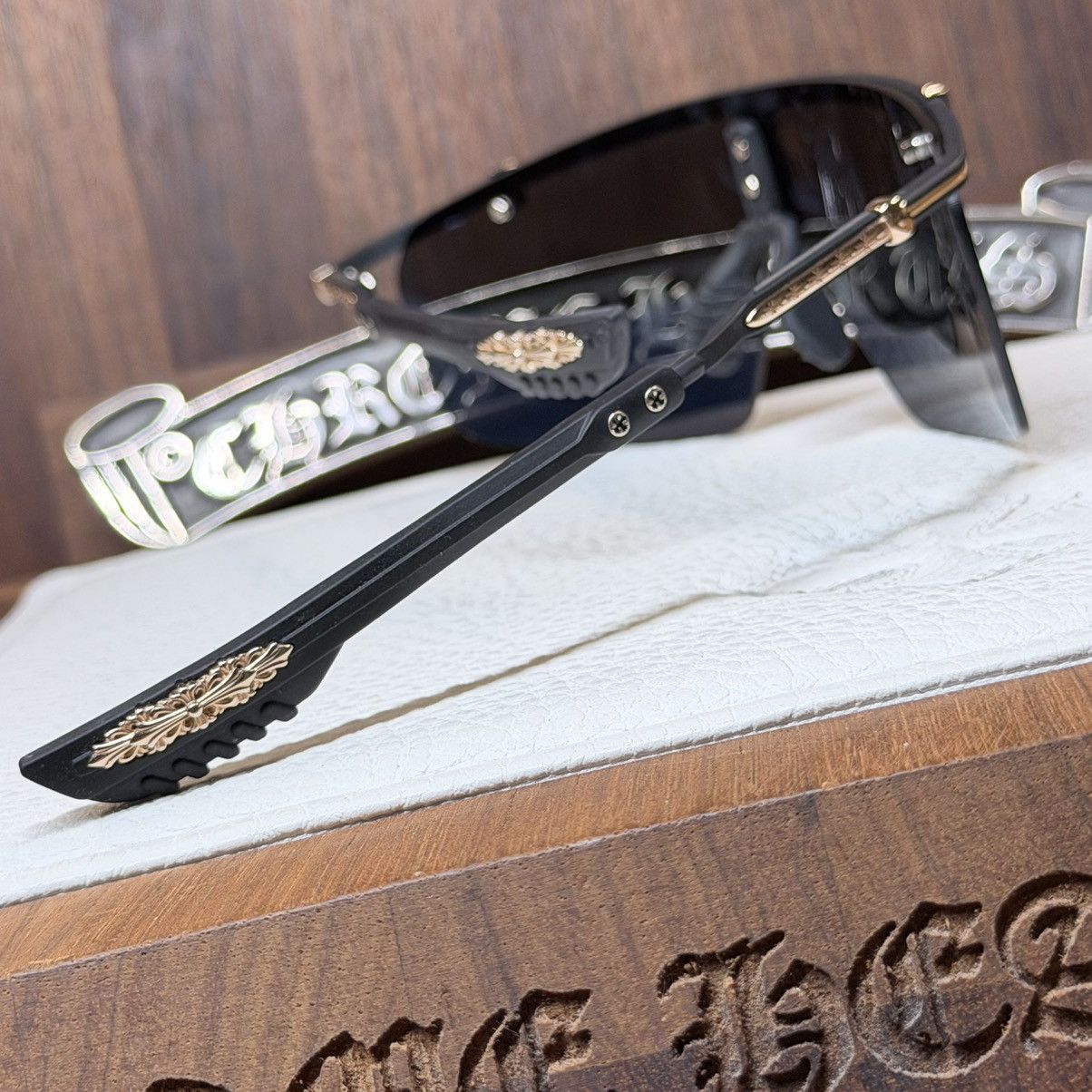 Chrome Hearts Chrome Hearts CLITANIC Sunglasses Size ONE SIZE - 8 Thumbnail