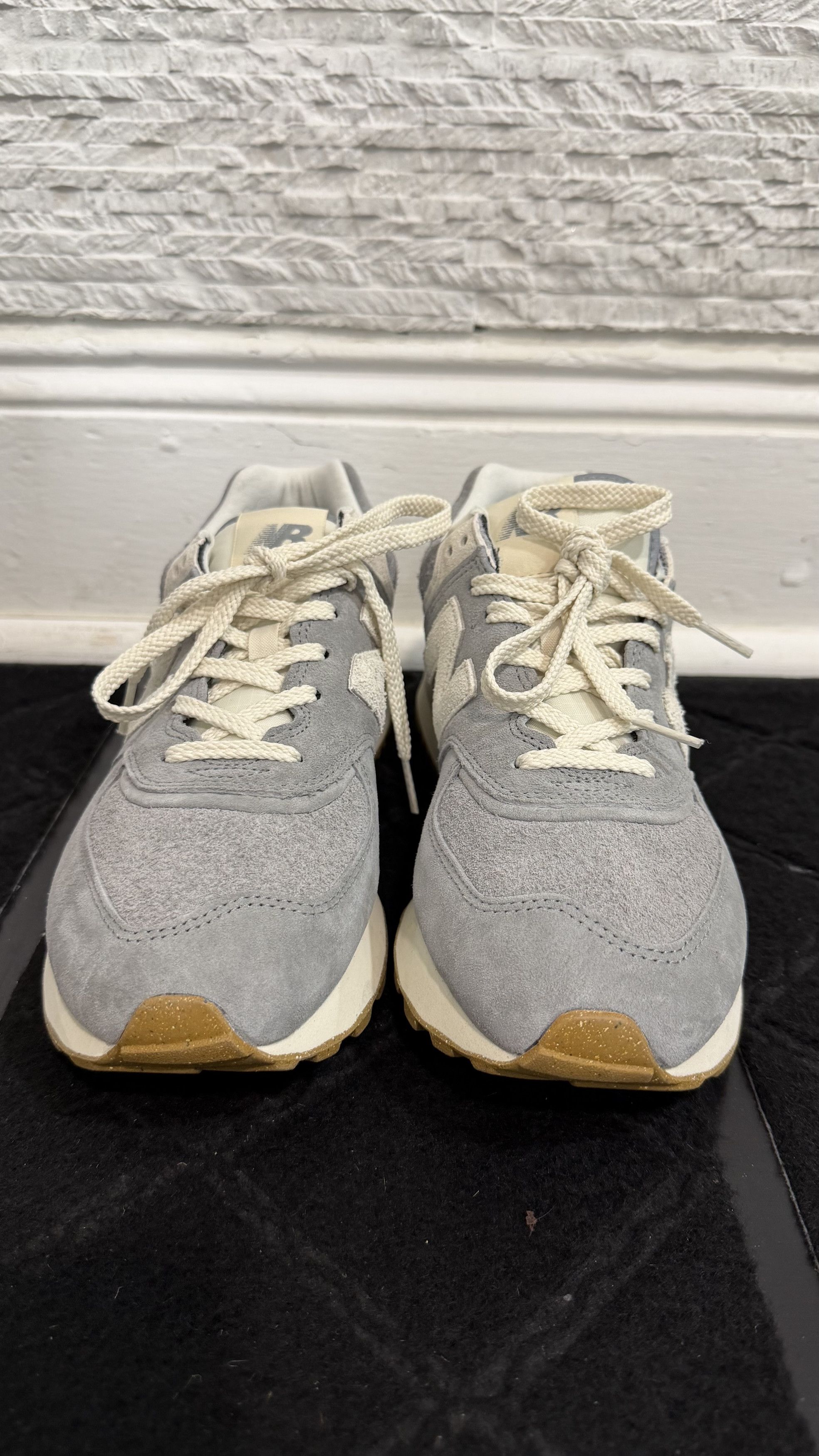 New Balance New Balance 574 - Size US 8.5 / EU 41-42 - 6 Thumbnail