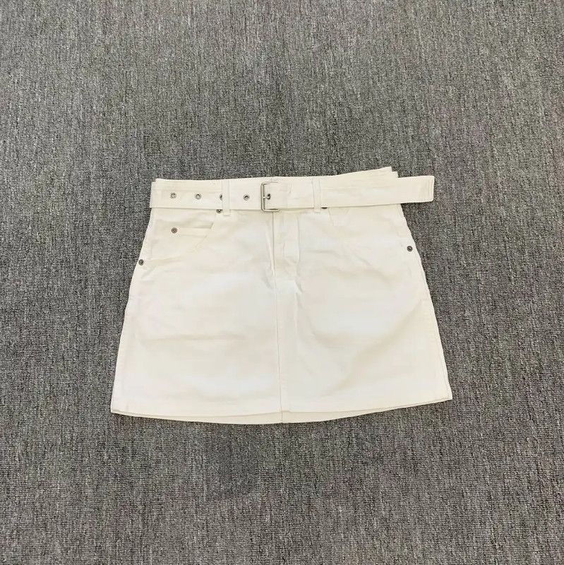 Dior Women's White Cotton Shorts 0089