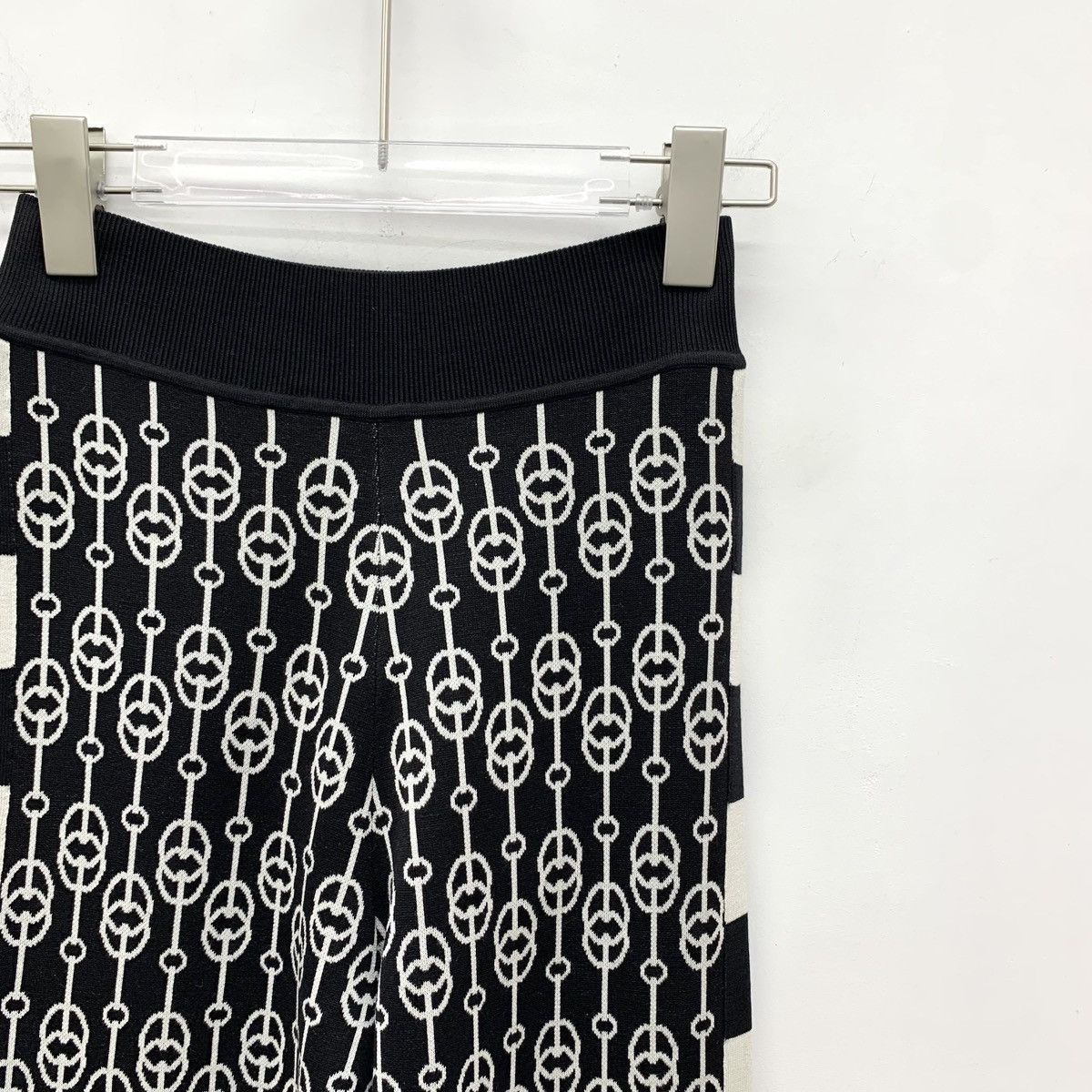 Hermes Hermes Black All-over Print Cuffed Knit Pants K26WX Size 27" / US 4 / IT 40 - 3 Thumbnail