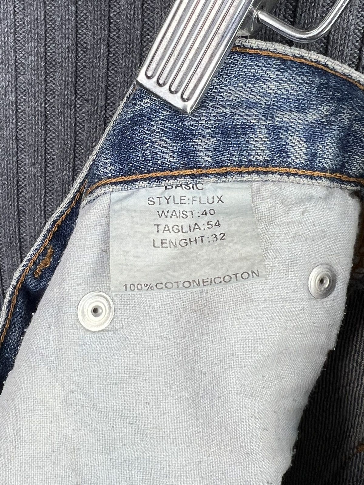 Dolce & Gabbana Vintage Dolce & Gabbana Basic Jeans Size 40 - 32 Size US 40 / EU 56 - 13 Thumbnail