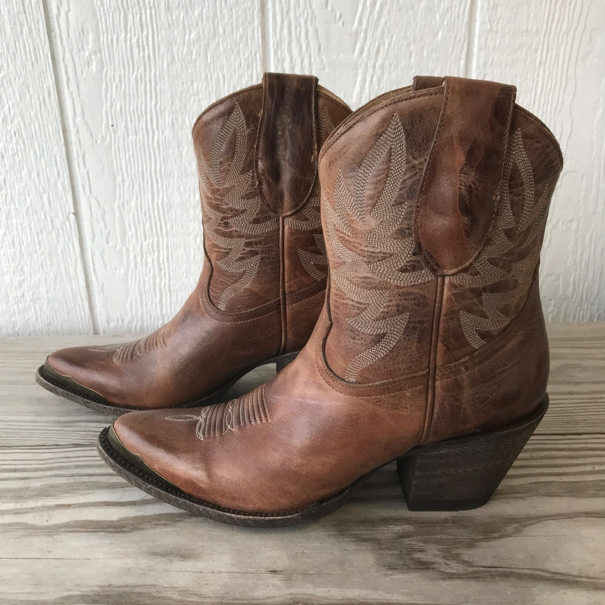 image of Idyllwind WHeel Shoes Womens Dublin Taupe Leather Western Boots 8 in Tan