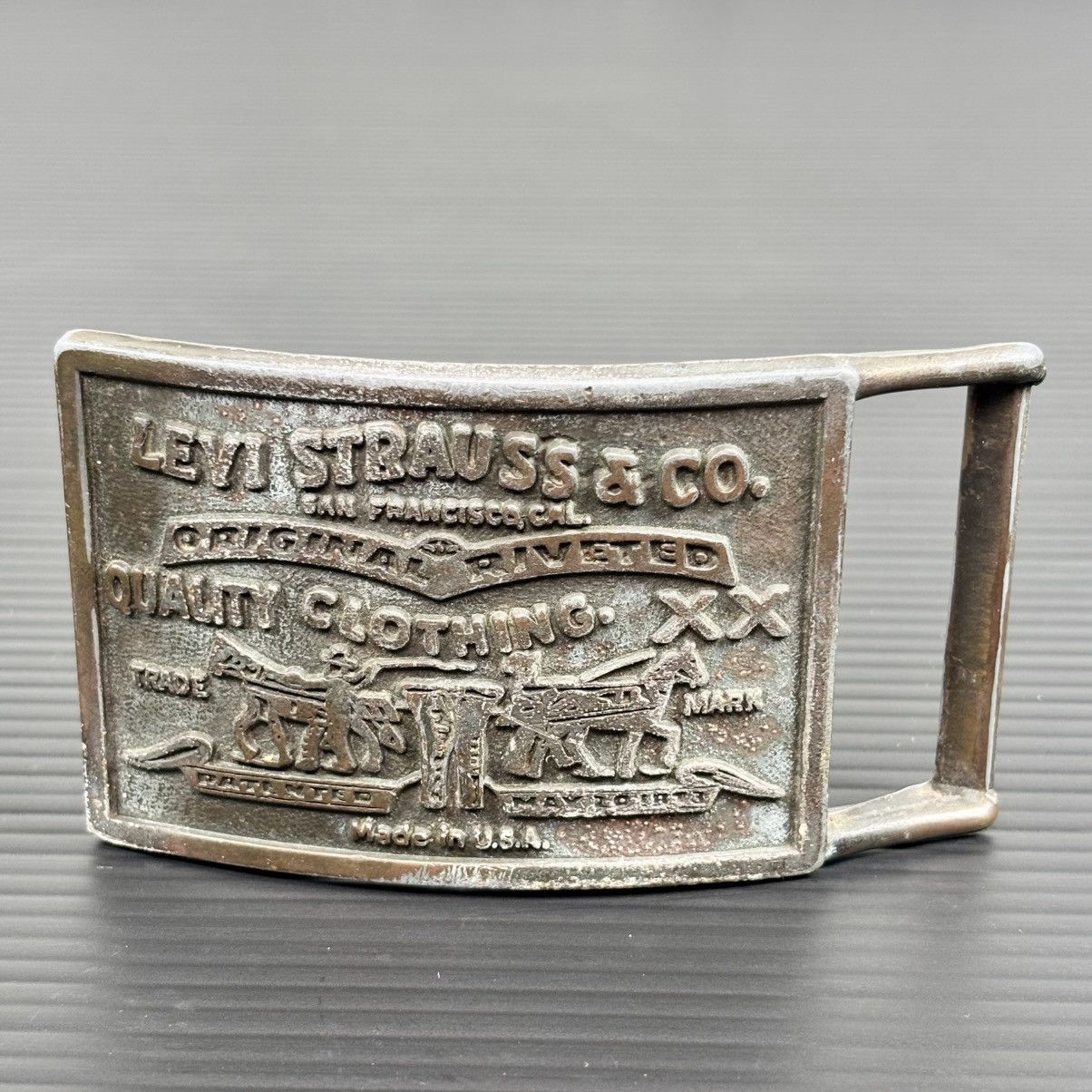Levi's Vintage Levi Strauss & Co. Original Rivited Belt Buckle Size ONE SIZE - 1 Thumbnail