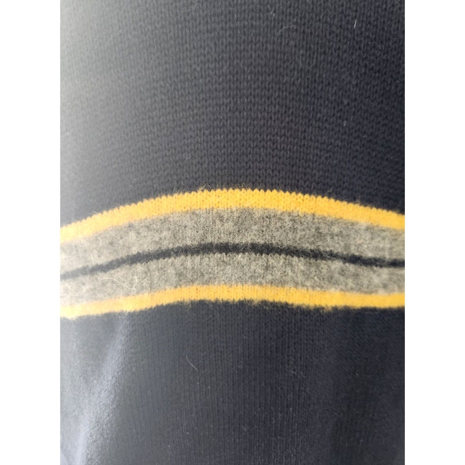 Tommy Hilfiger VTG Tommy Hilfiger Navy Blue Yellow Gray Stripe Sweater Mens M Size US M / EU 48-50 / 2 - 2 Thumbnail
