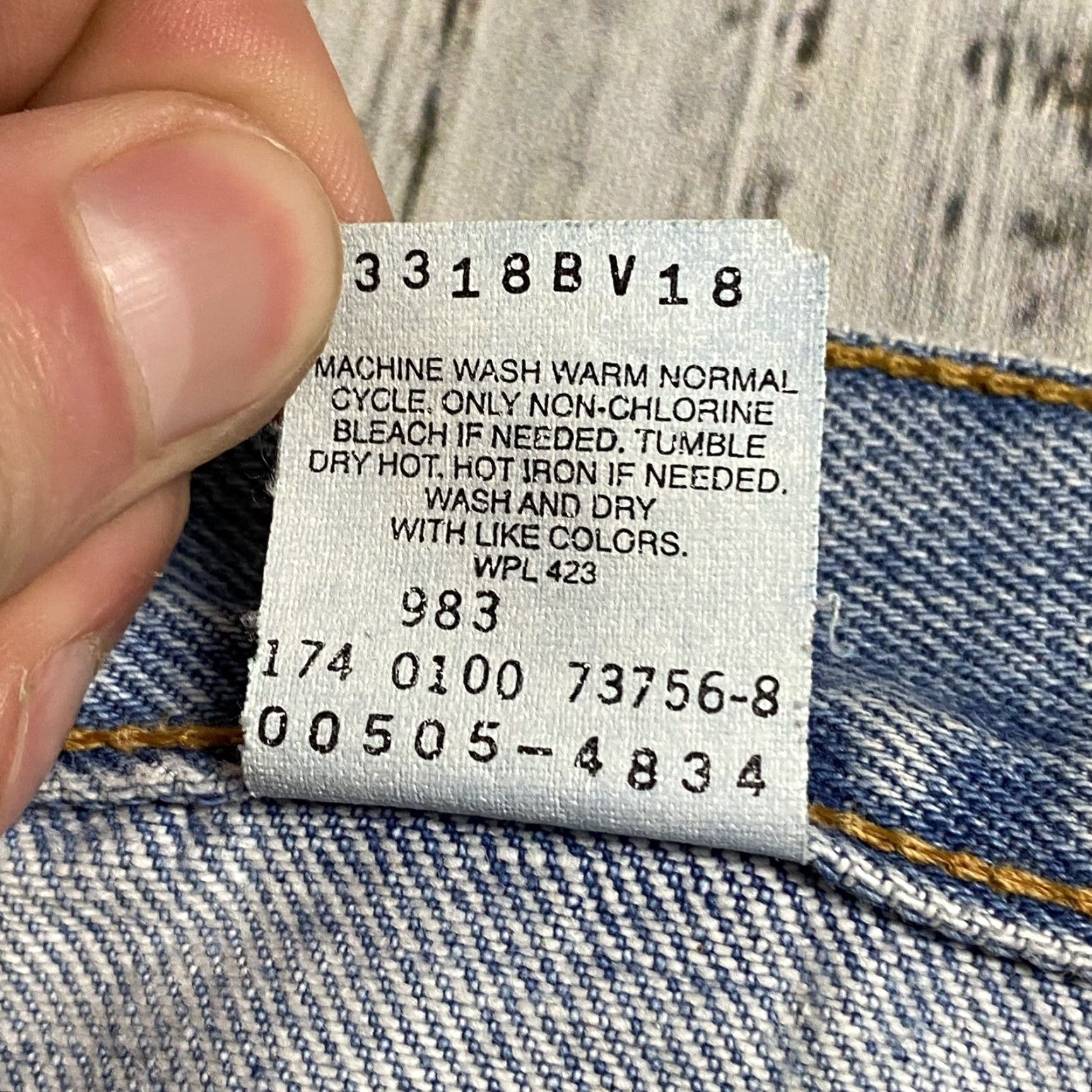 Levi's VTG Levi's 505 Denim Jeans Straight Leg 38x32 Regular Men Blue Light Wash 80s 90s Distressed No Pockets Zipper N/A Size US 38 / EU 54 - 5 Thumbnail
