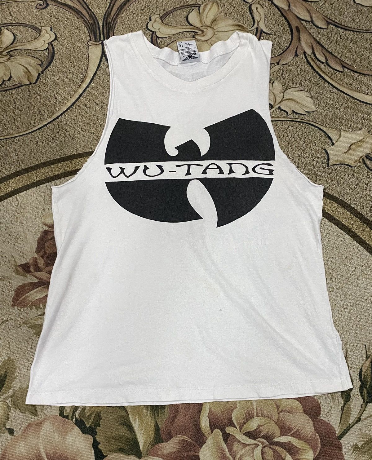 Band Tees 2013 wu tang clan sleeveless tee Size US S / EU 44-46 / 1 - 1 Thumbnail