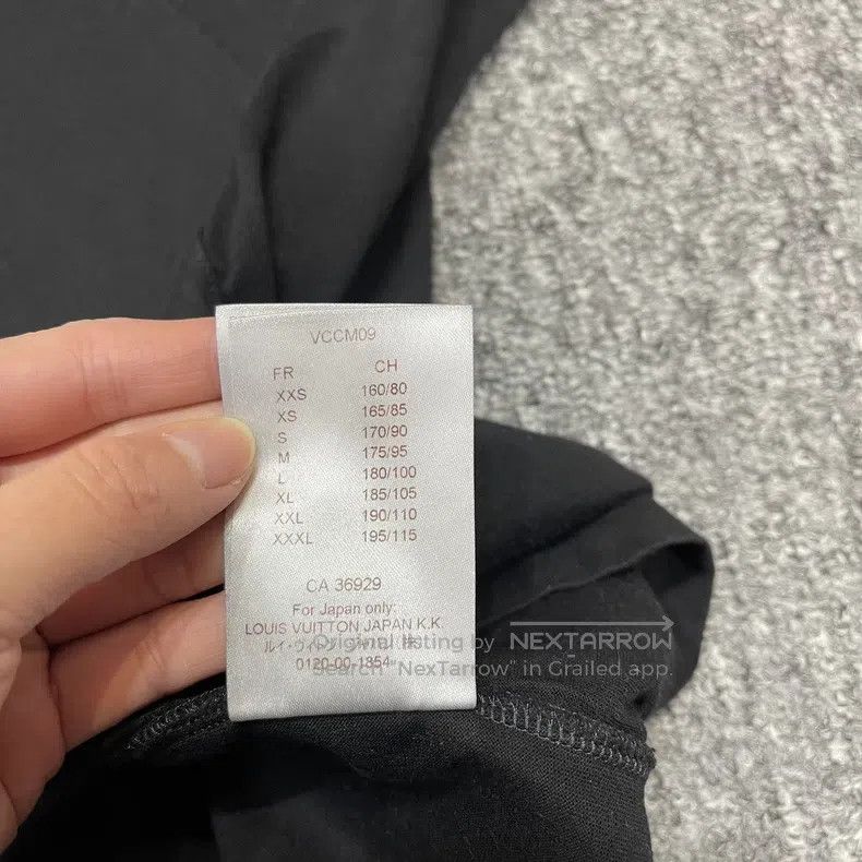 Louis Vuitton Louis Vuitton Big logo T-shirt Size US XL / EU 56 / 4 - 9 Thumbnail